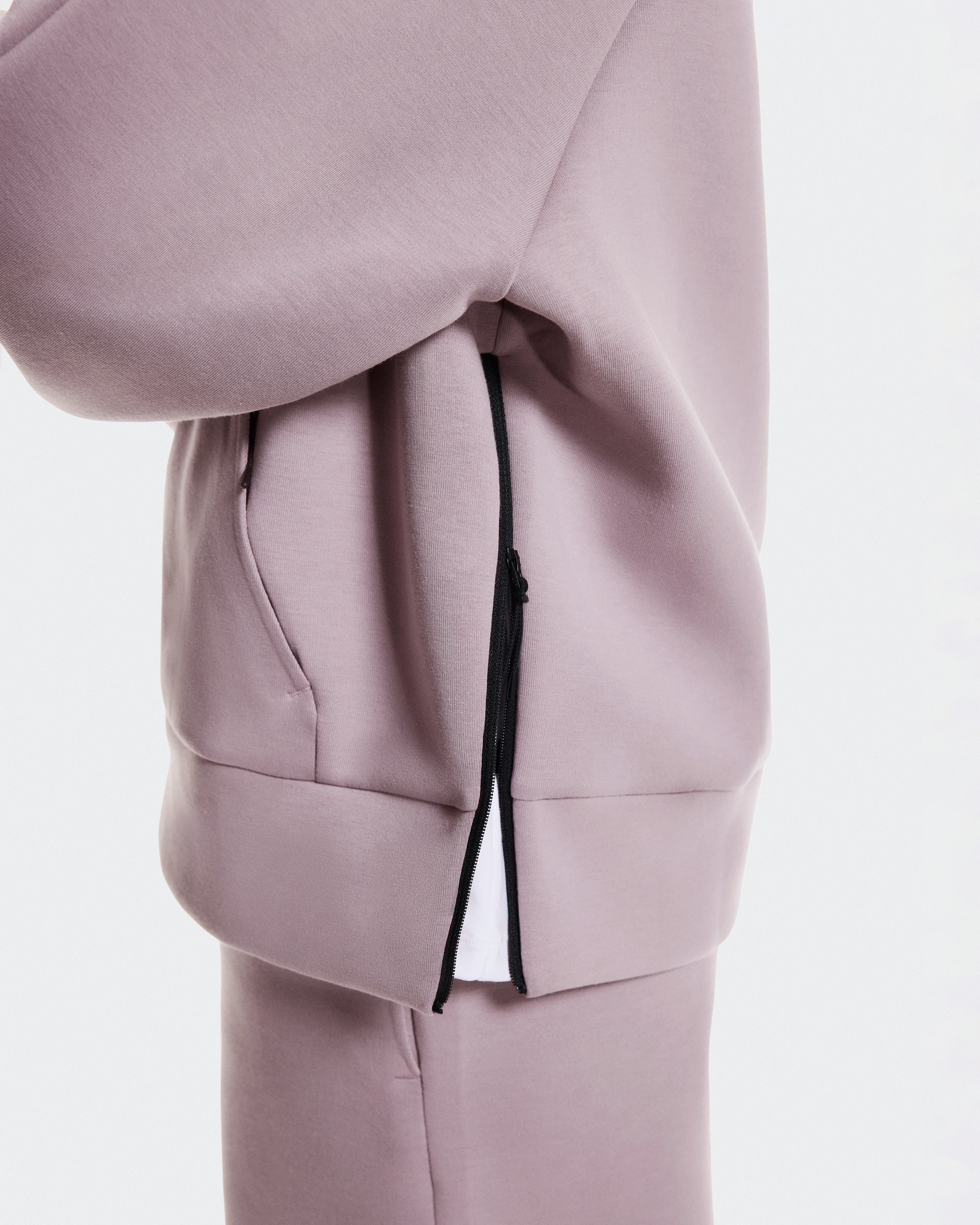 On Focus Tech Hoodie Heron Femme Sweats à capuche et sweats