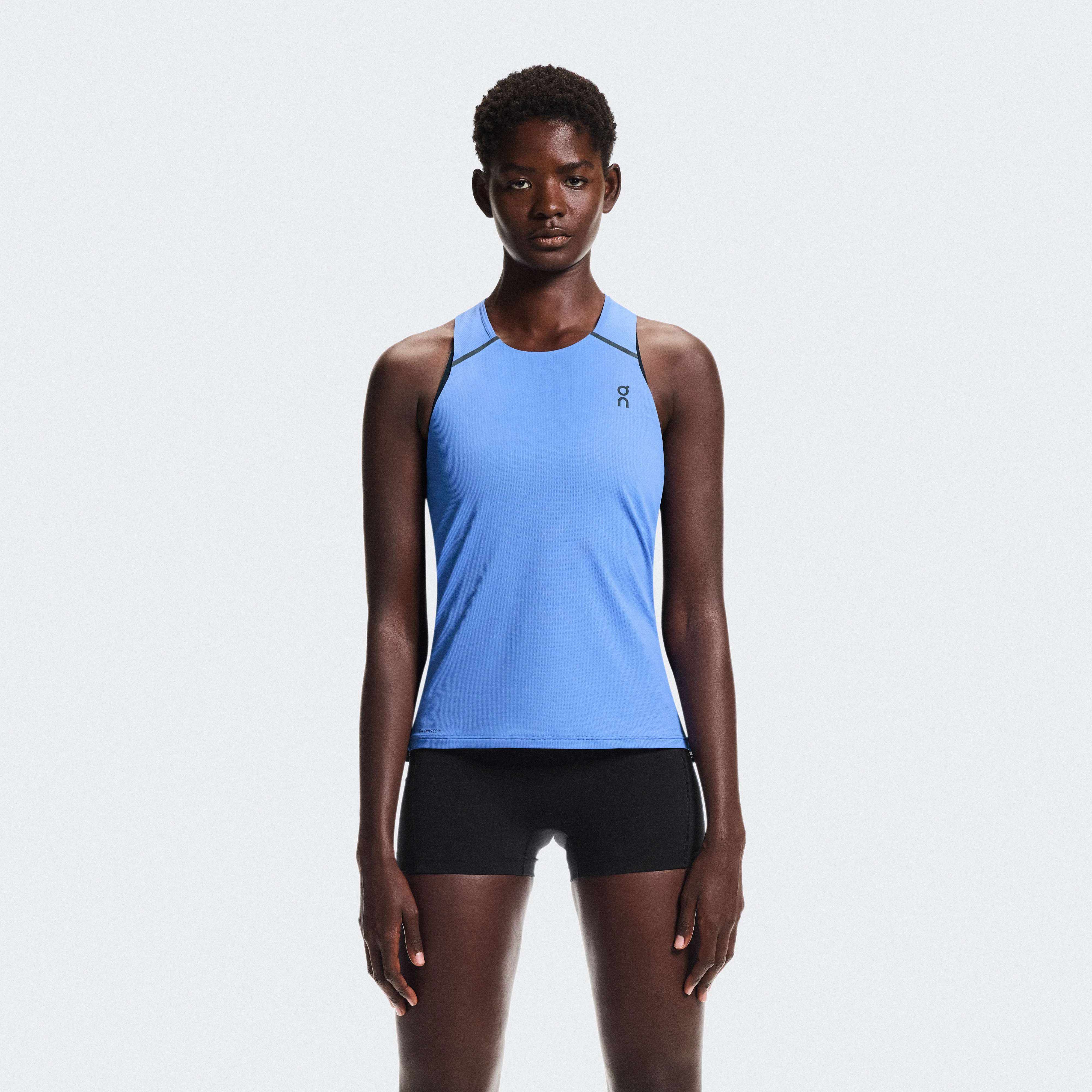 On Performance Tank Sailor & Navy Femme – Running sur route, training par temps chaud Hauts et t-shirts