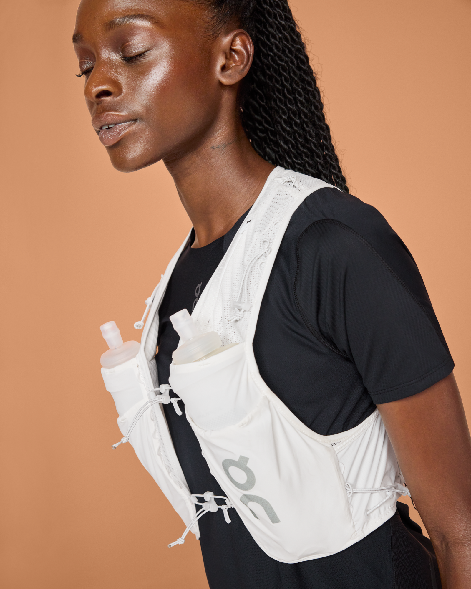On Ultra Vest 10L Undyed-White Unisexe Gilet