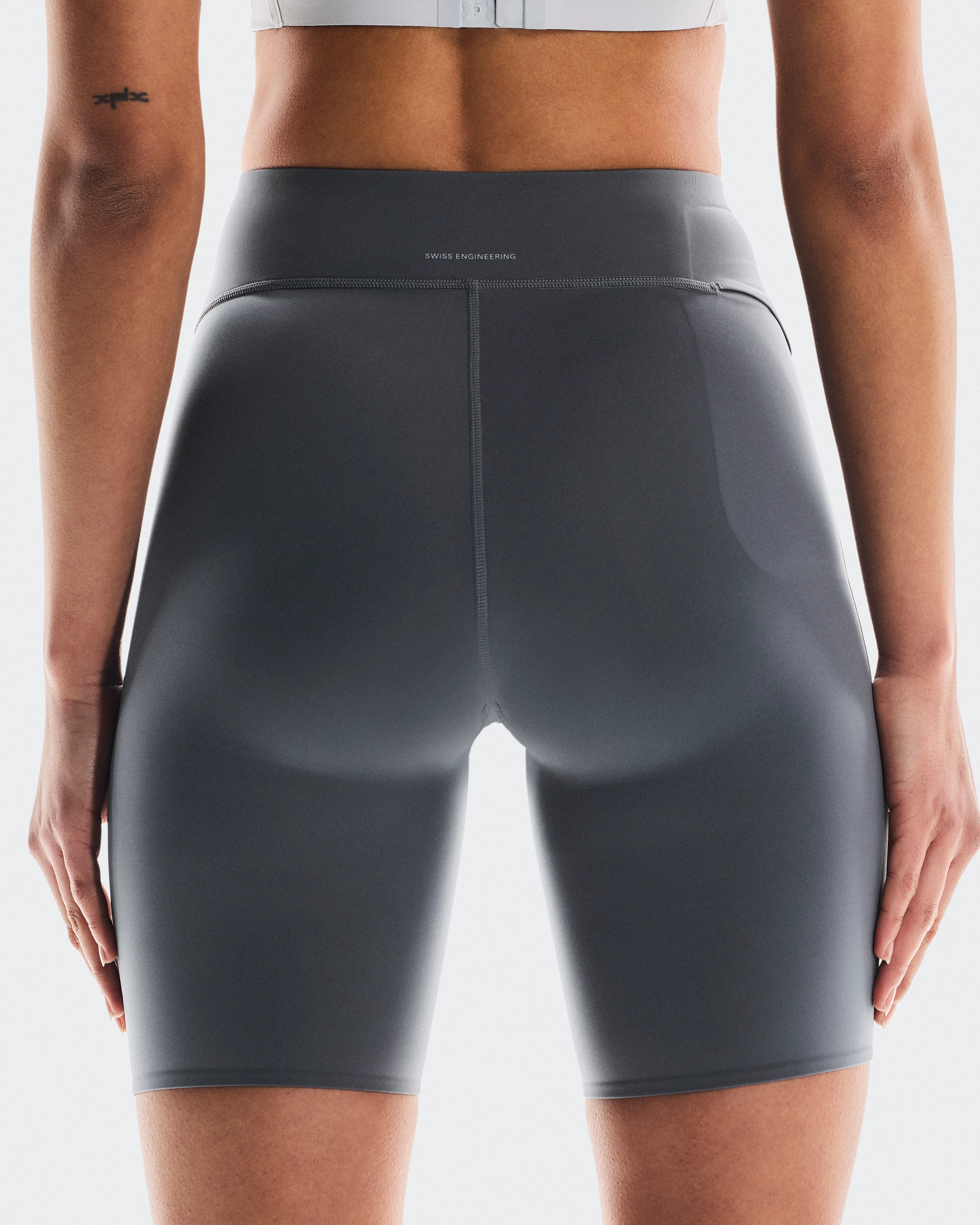 On Train Tights 1/2 Rock Femme Leggings