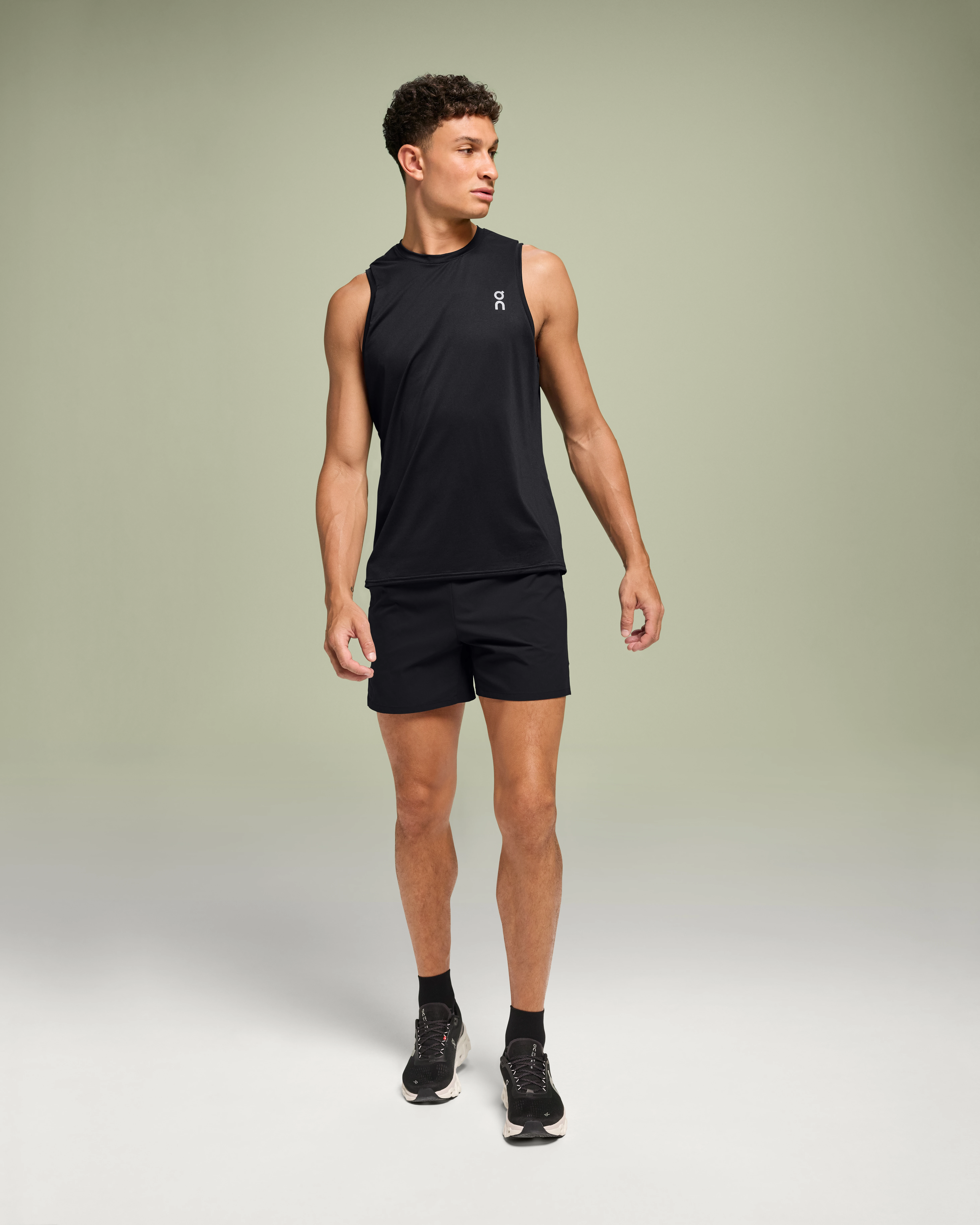 On Core Tank Black Homme Hauts et t-shirts