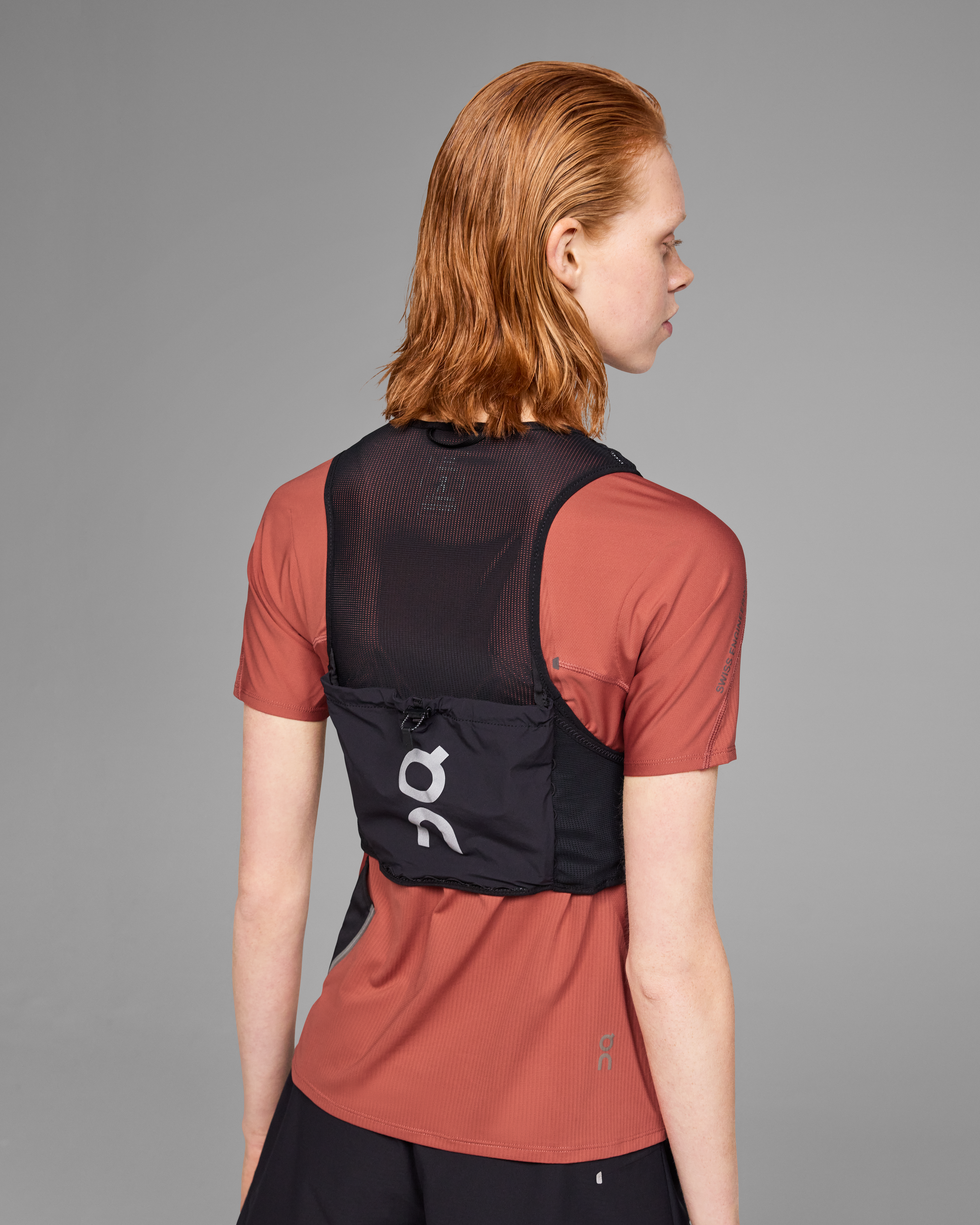 On Ultra Vest 5L Black Unisexe Gilet