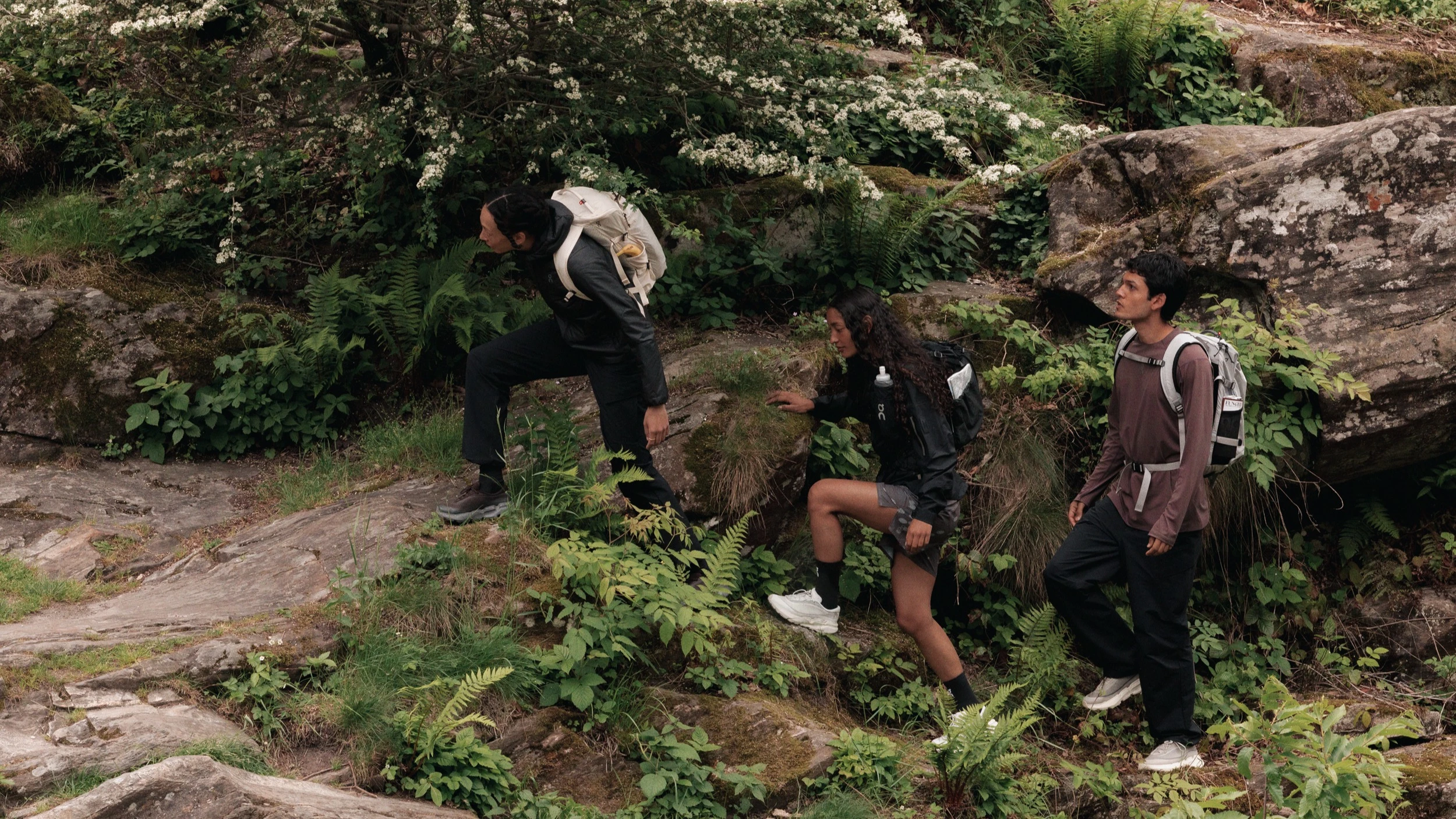 image-grid-03-cloudsoma-SS26-col-apparel