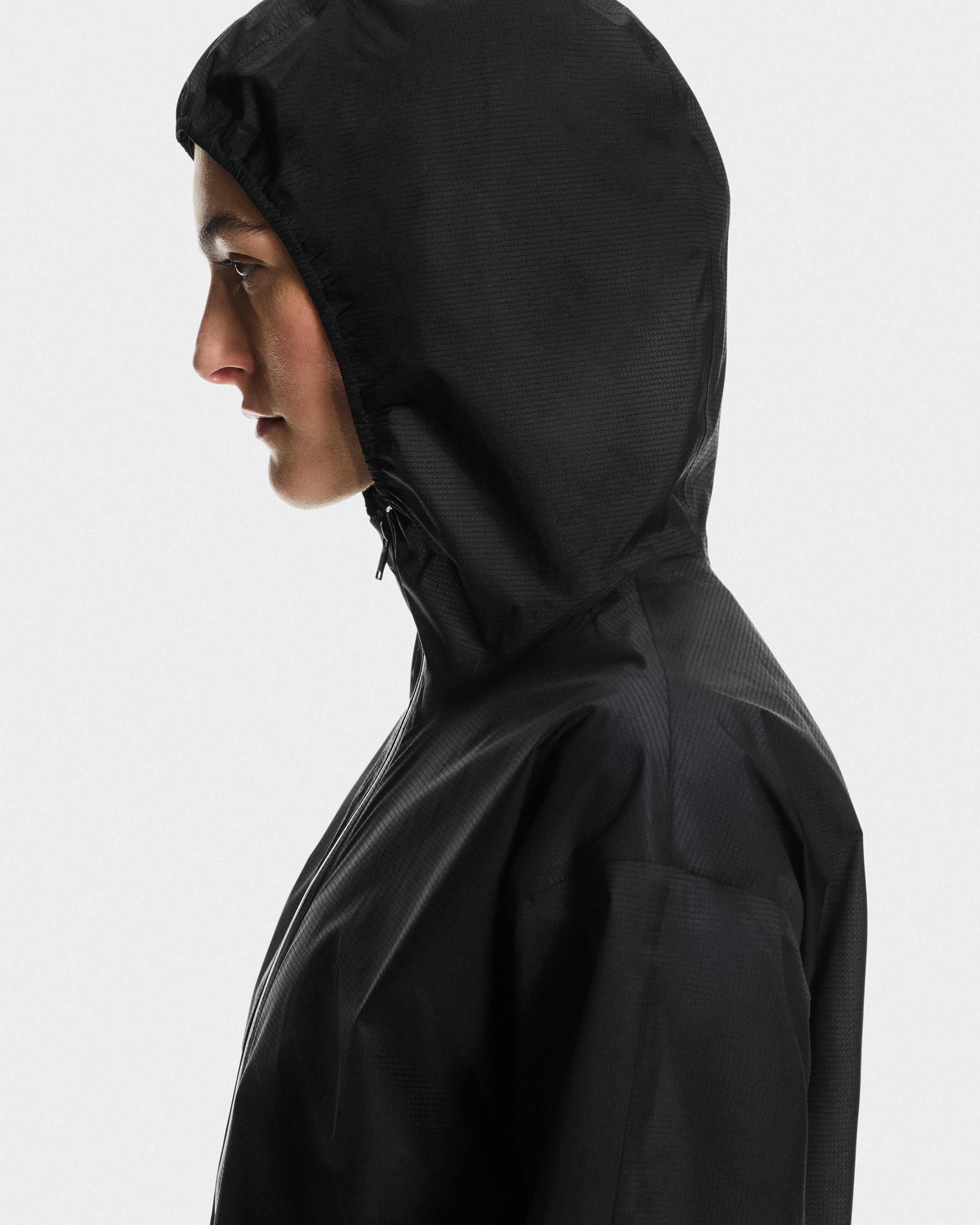 On Explore Lightweight Waterproof Jacket Black Femme Vestes