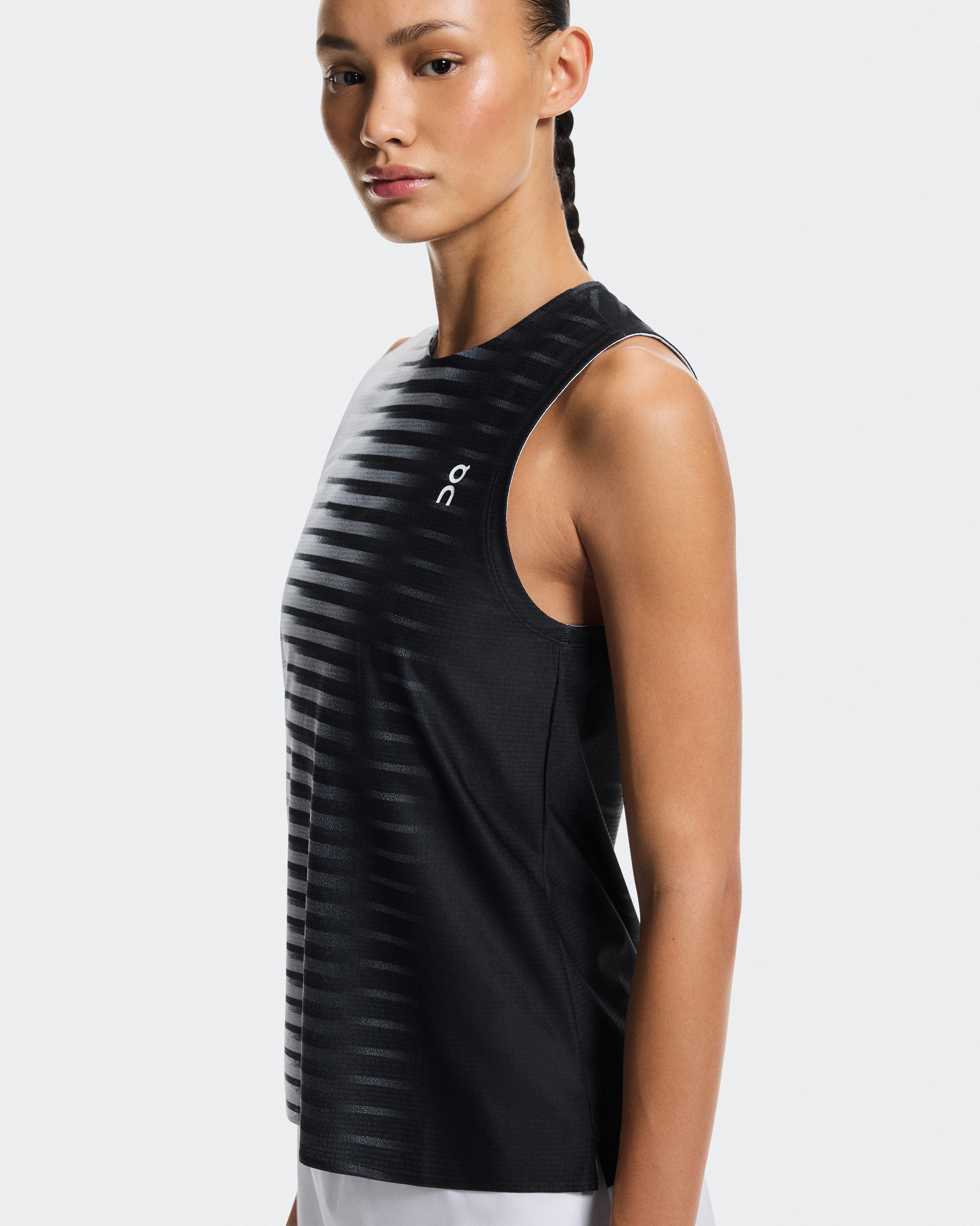 On Court Tank Edge Black & White Femme Hauts et t-shirts