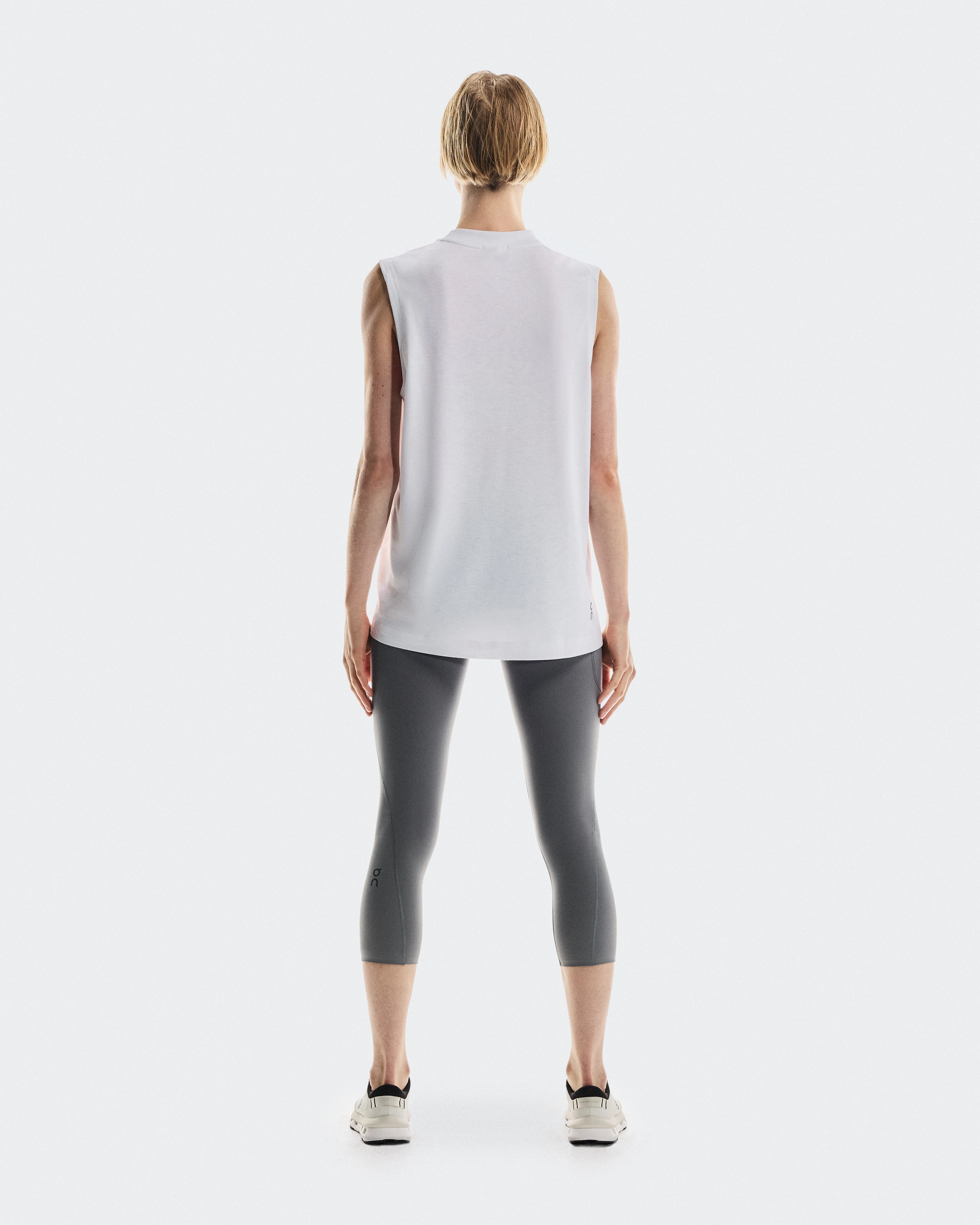 On Train Tank White Femme Hauts et t-shirts