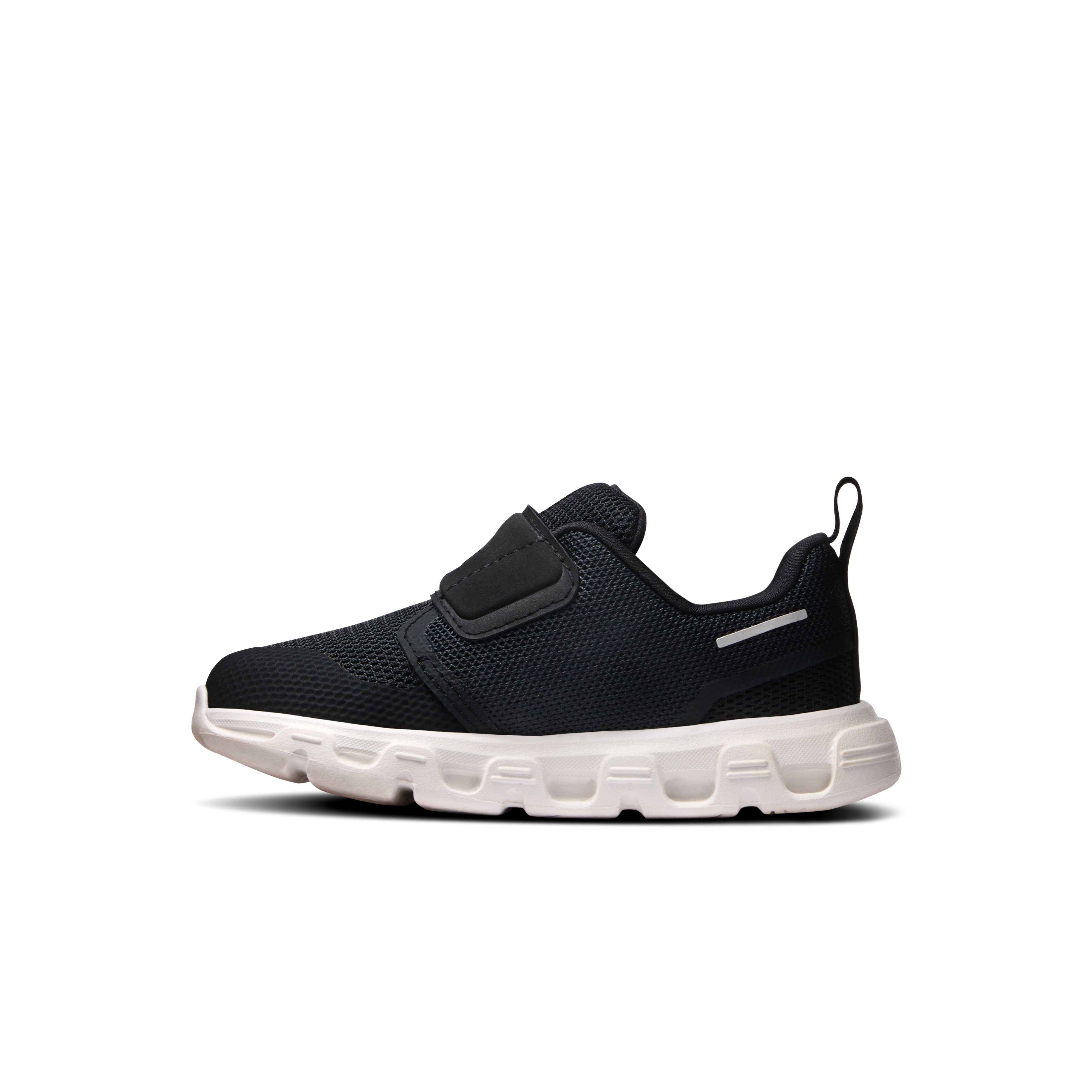 On Cloud Dash Black & White Unisexe Active Life Chaussures
