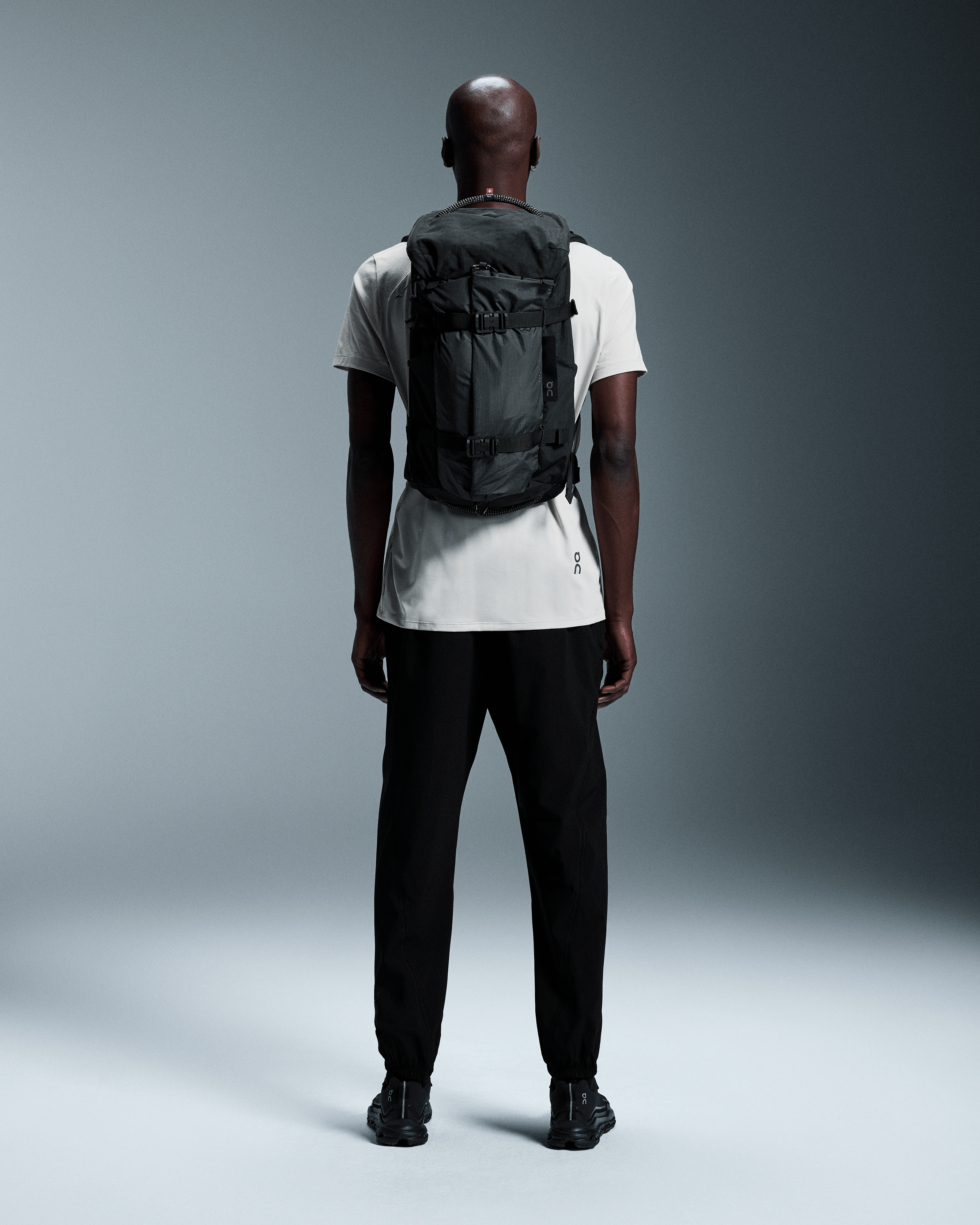 On Speed Pack 24L Elite Black & Magnet Unisexe Sacs