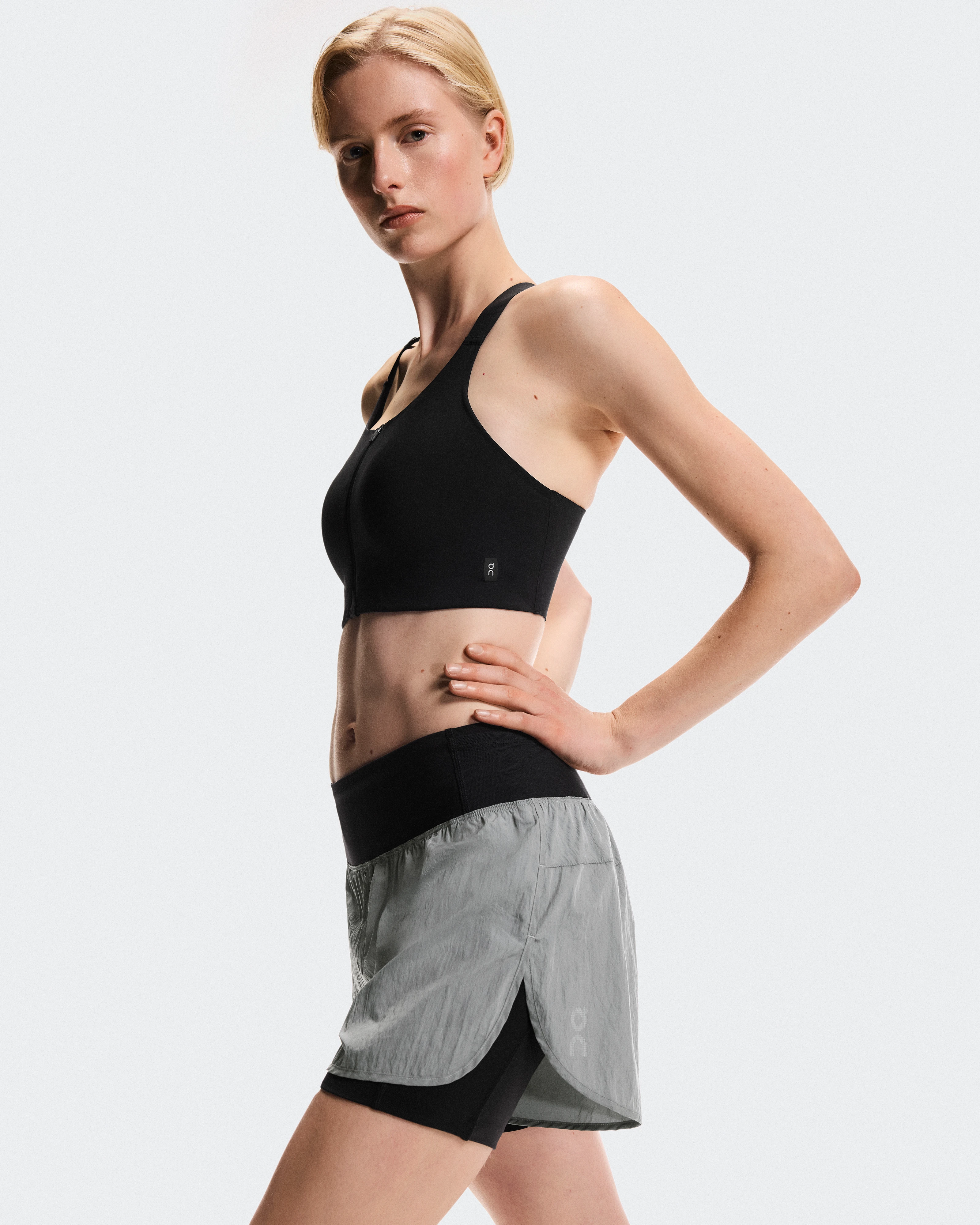 On Performance Volt Shorts Glacier Femme Shorts