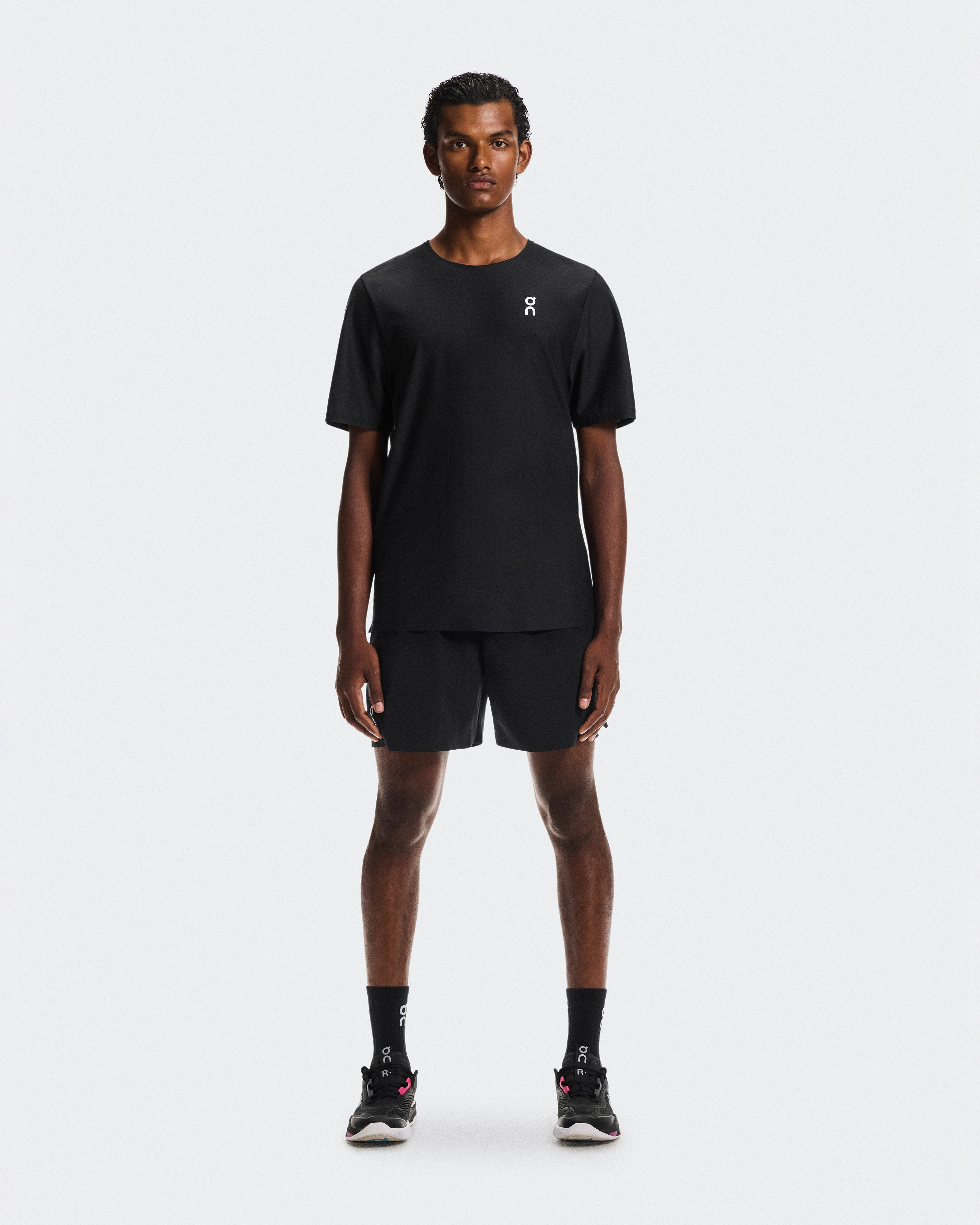 On Court-T Black Homme Hauts et t-shirts