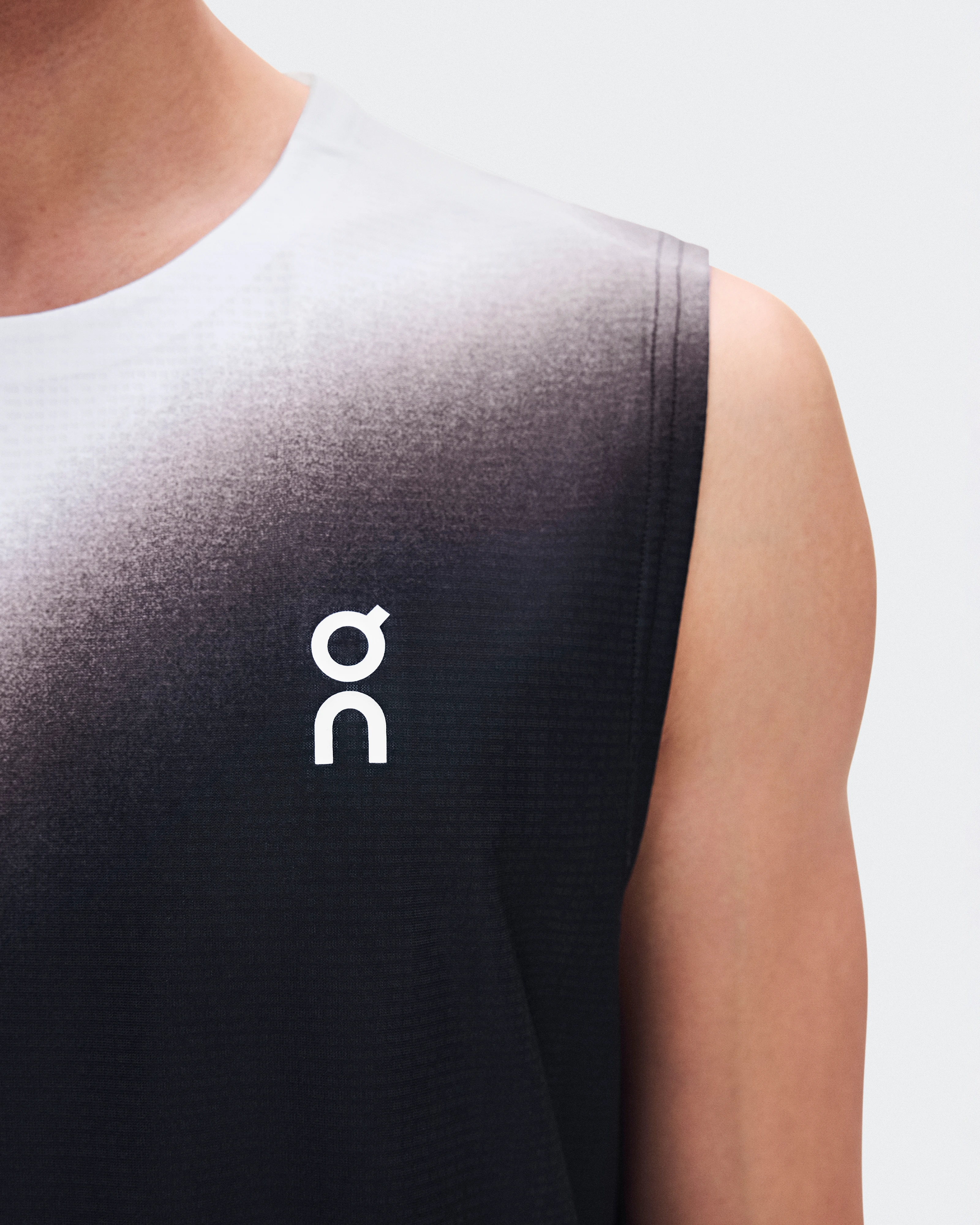 On Court Tank Swing White & Mulberry Homme Hauts et t-shirts
