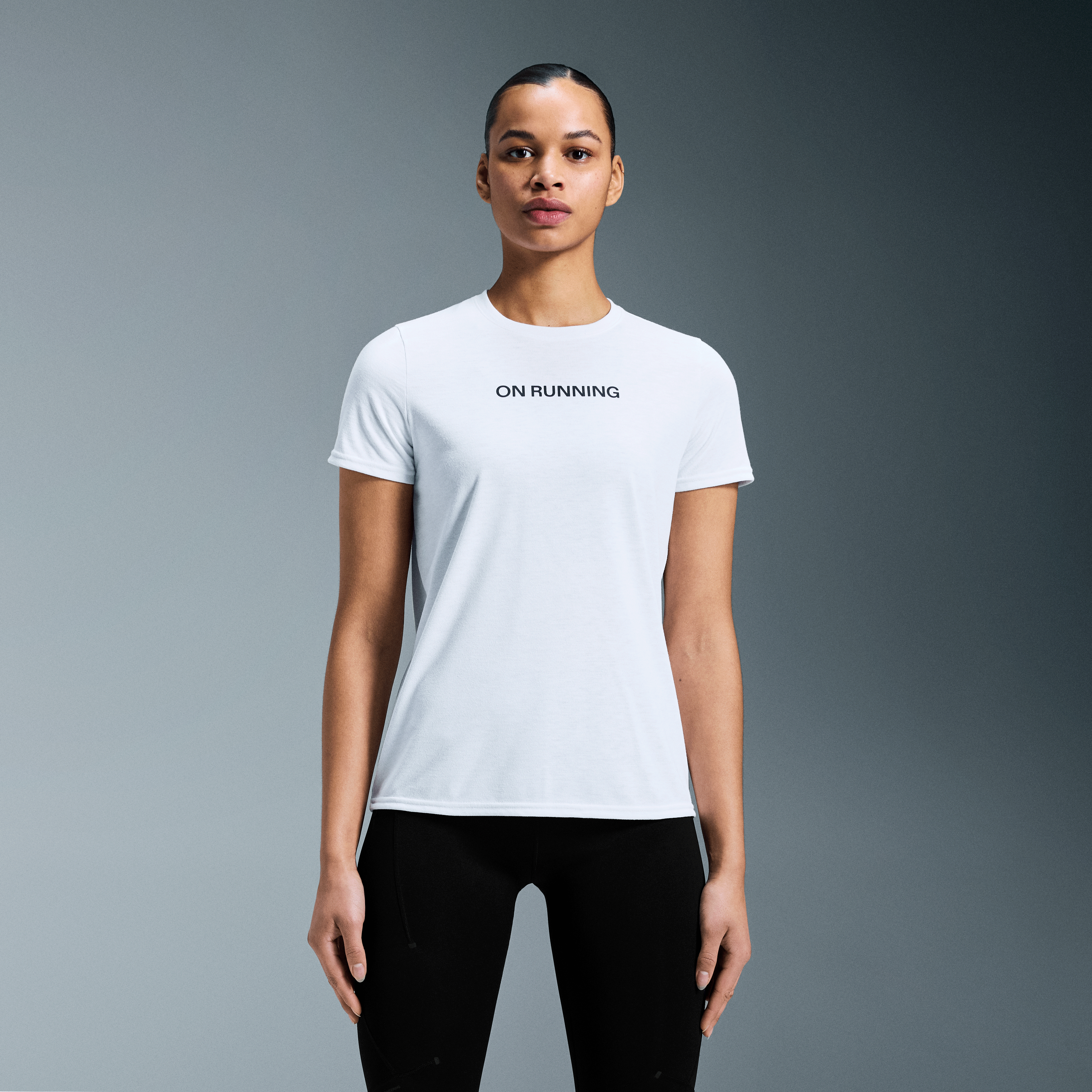 On On Run-T White Femme – Running sur route, polyvalence, quotidien Hauts et t-shirts