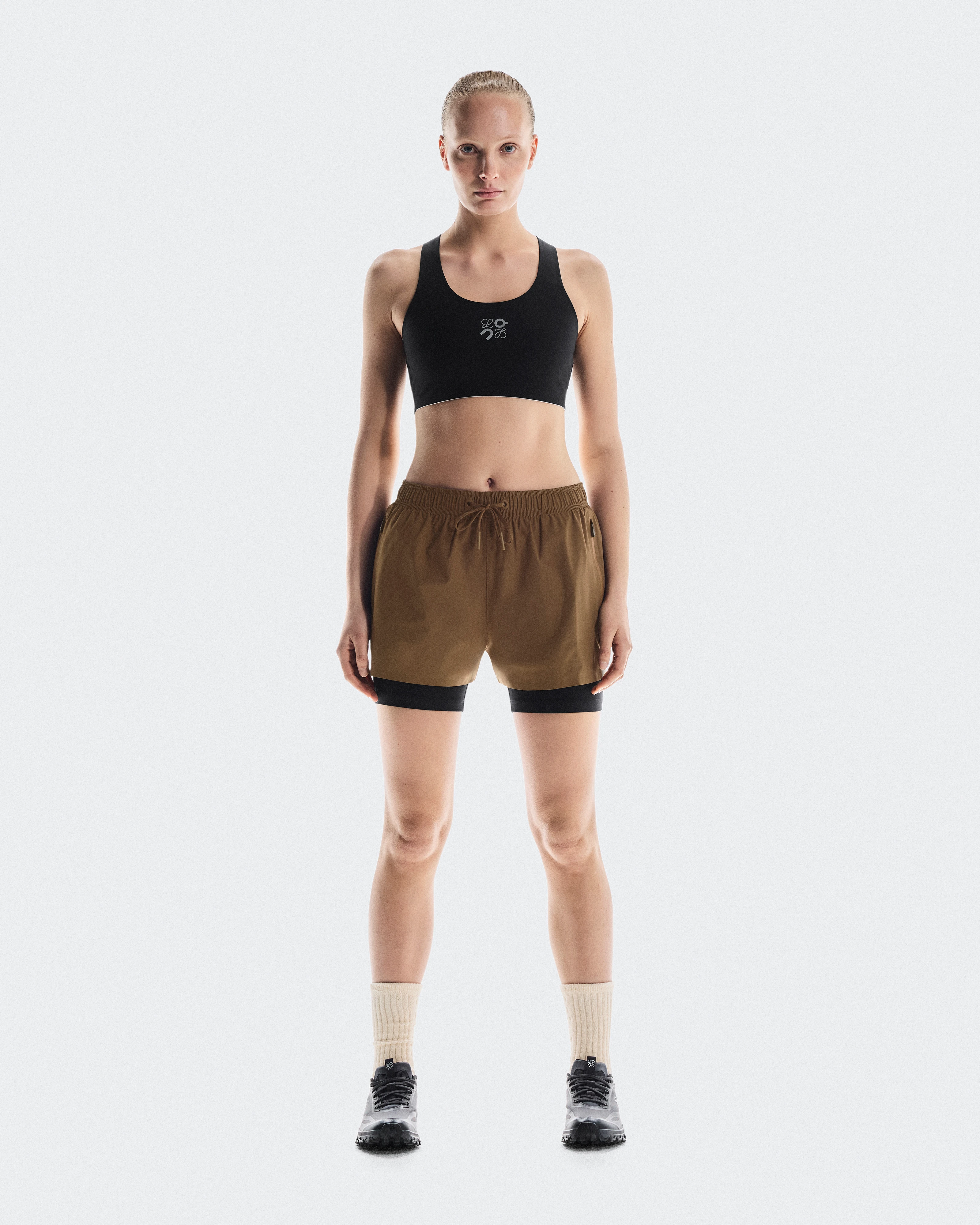 On Performance Shorts LOEWE Toffee Femme Shorts