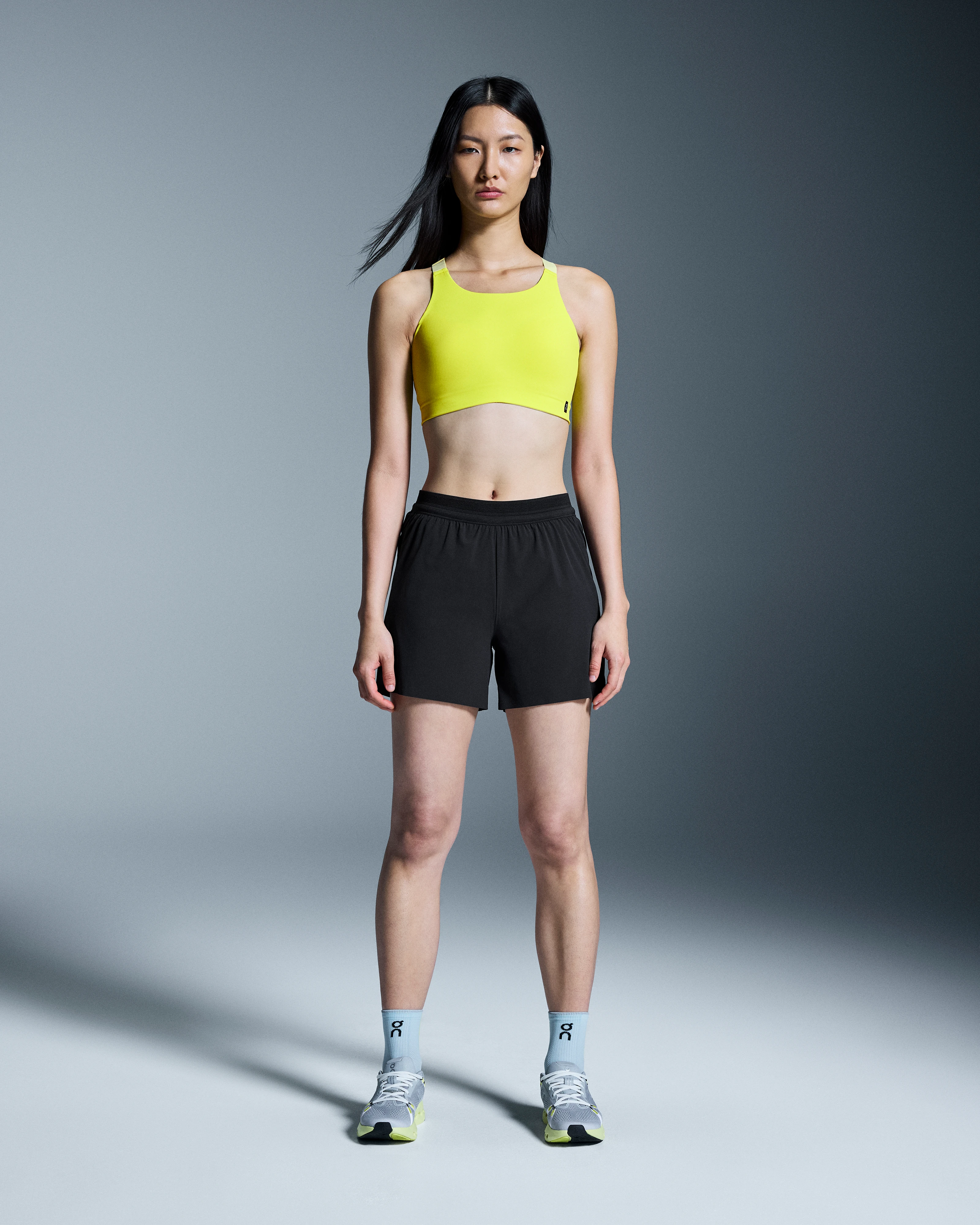 On 5" Performance Shorts Black Femme Shorts