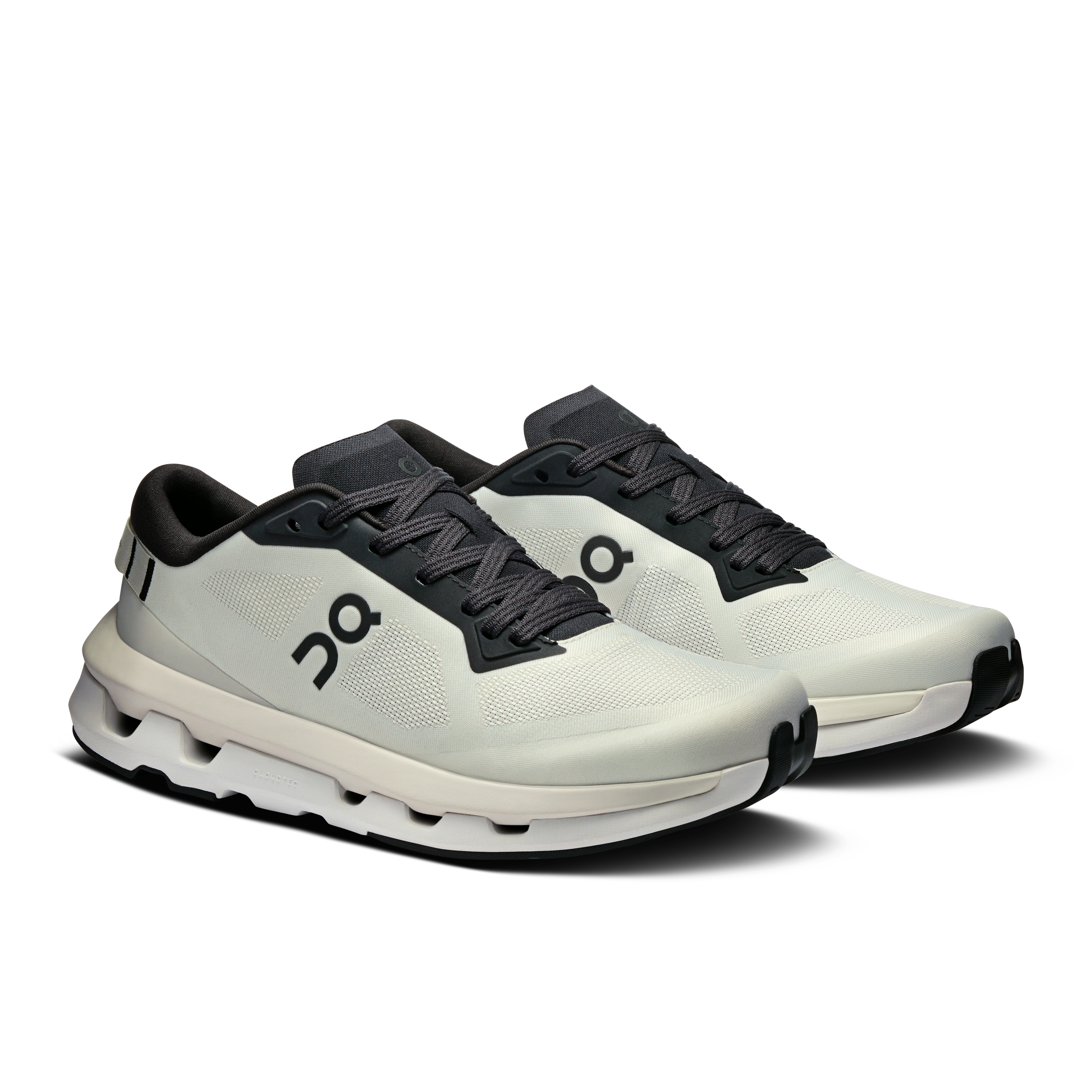 On Cloudzone Ice & Black Femme Active Life Chaussures