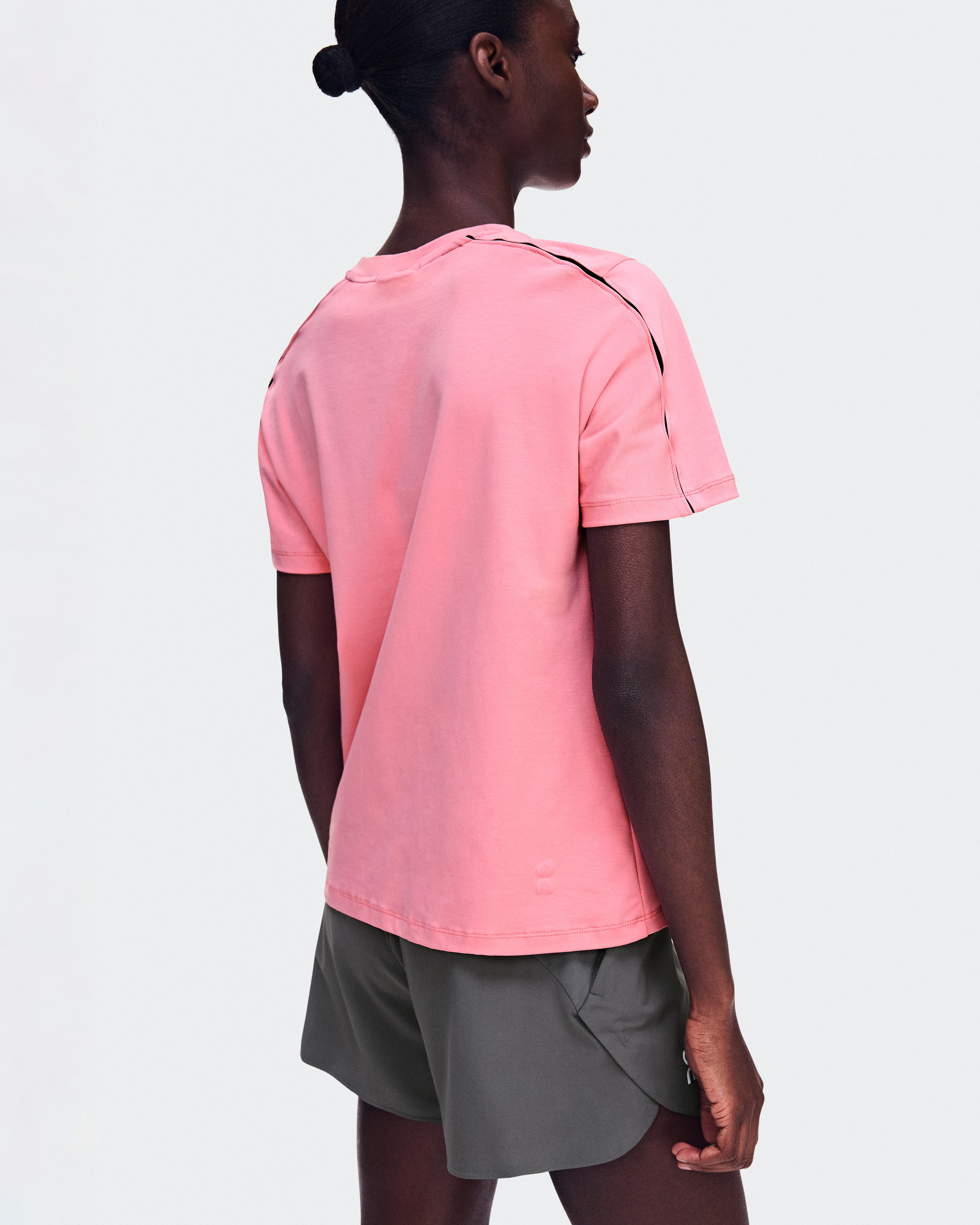 On Focus-T Magnolia Femme Hauts et t-shirts