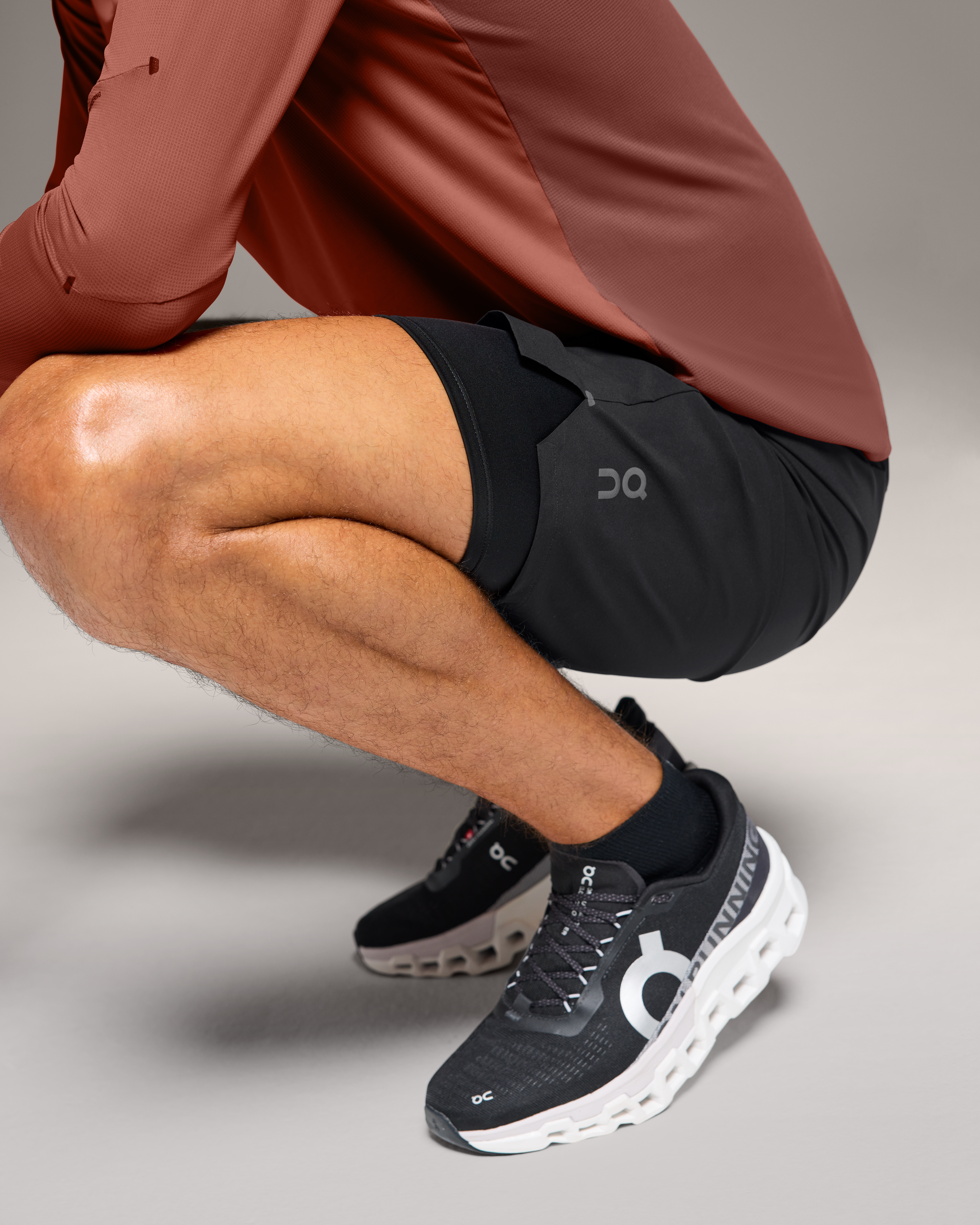 On Performance Hybrid Short Black Homme Shorts
