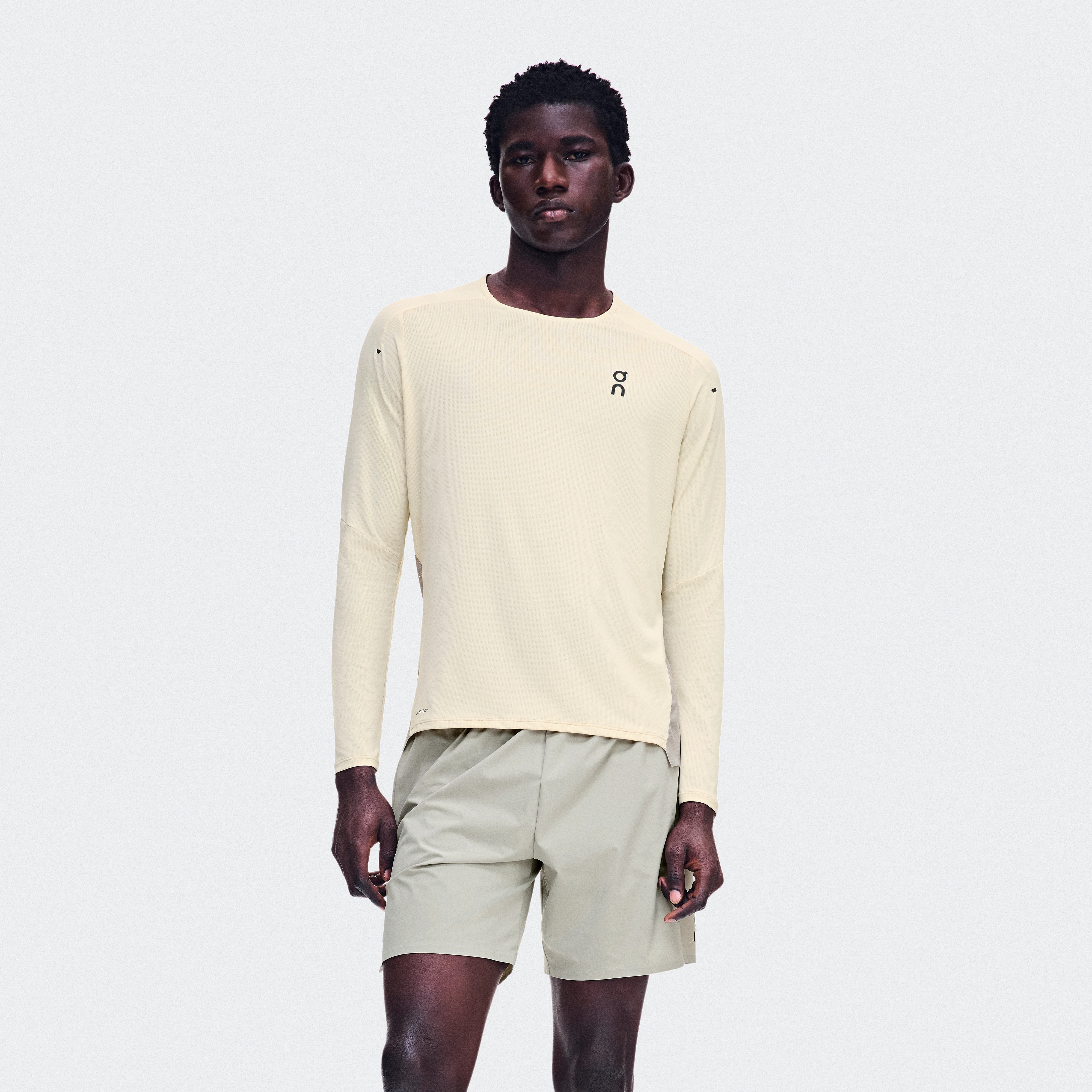 On Performance Long-T Hare & Brume Homme – Running, entraînement Hauts et t-shirts
