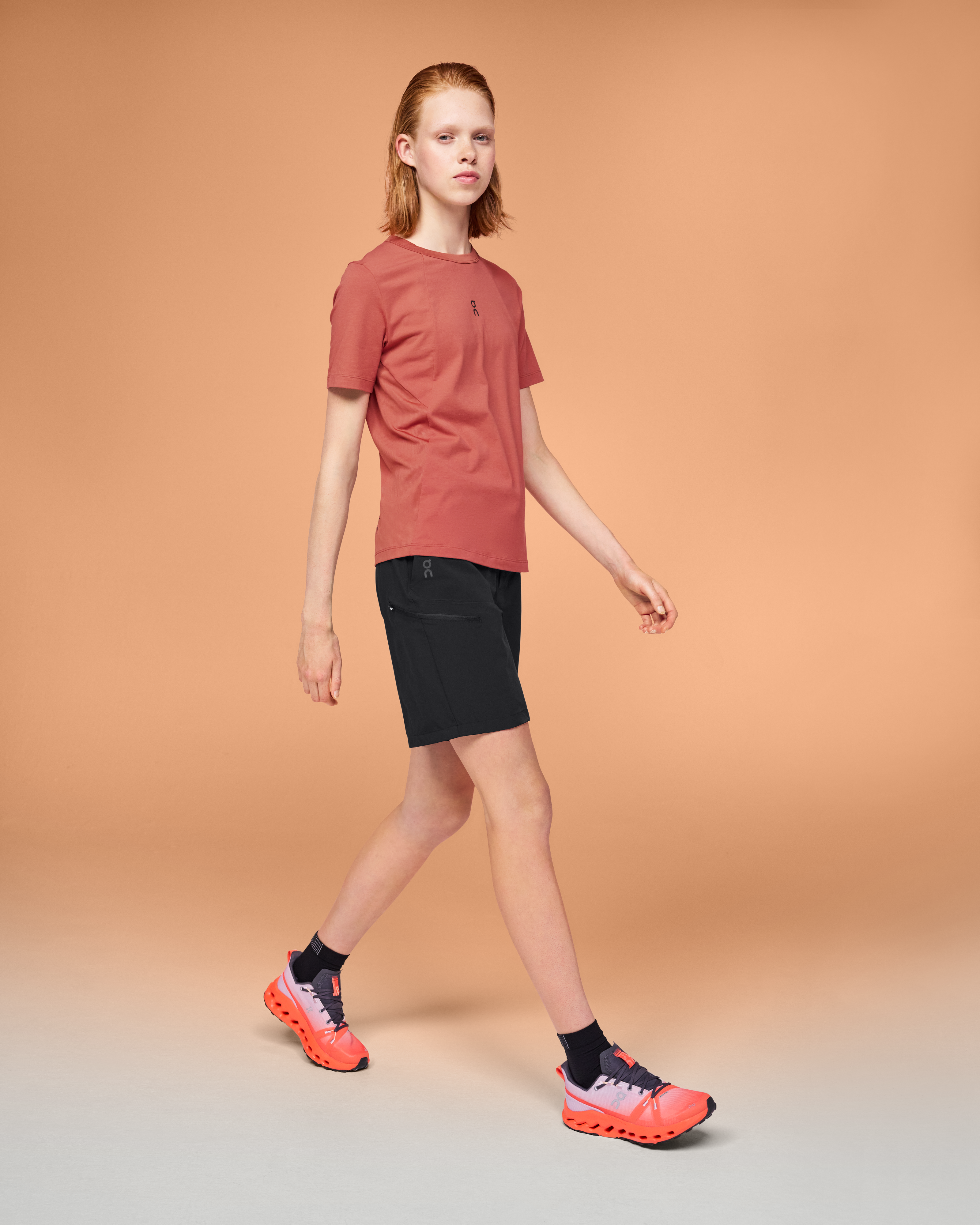 On Trek Short Black Femme Shorts