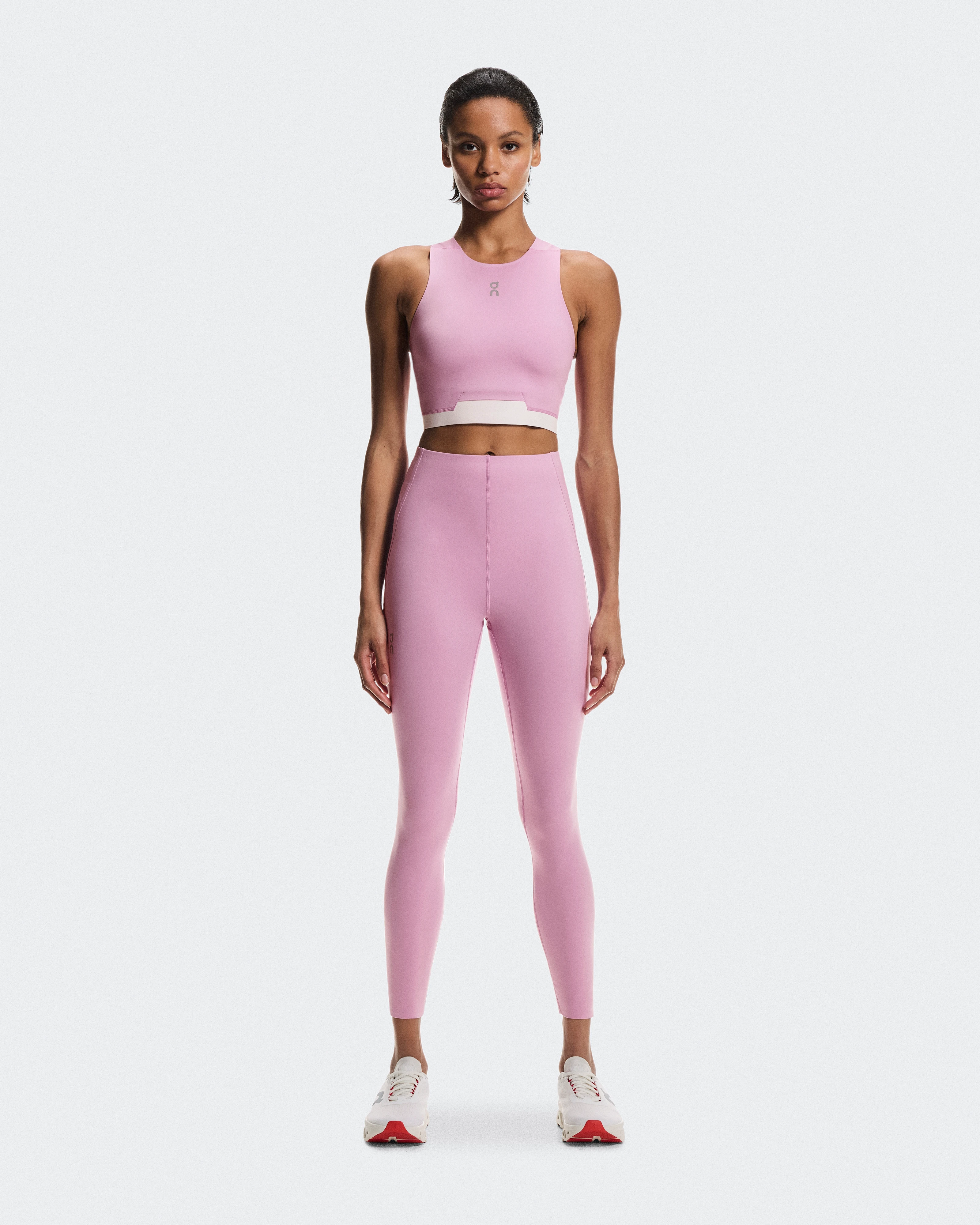 On Train 2-in-1 Crop Sakura Femme Hauts et t-shirts