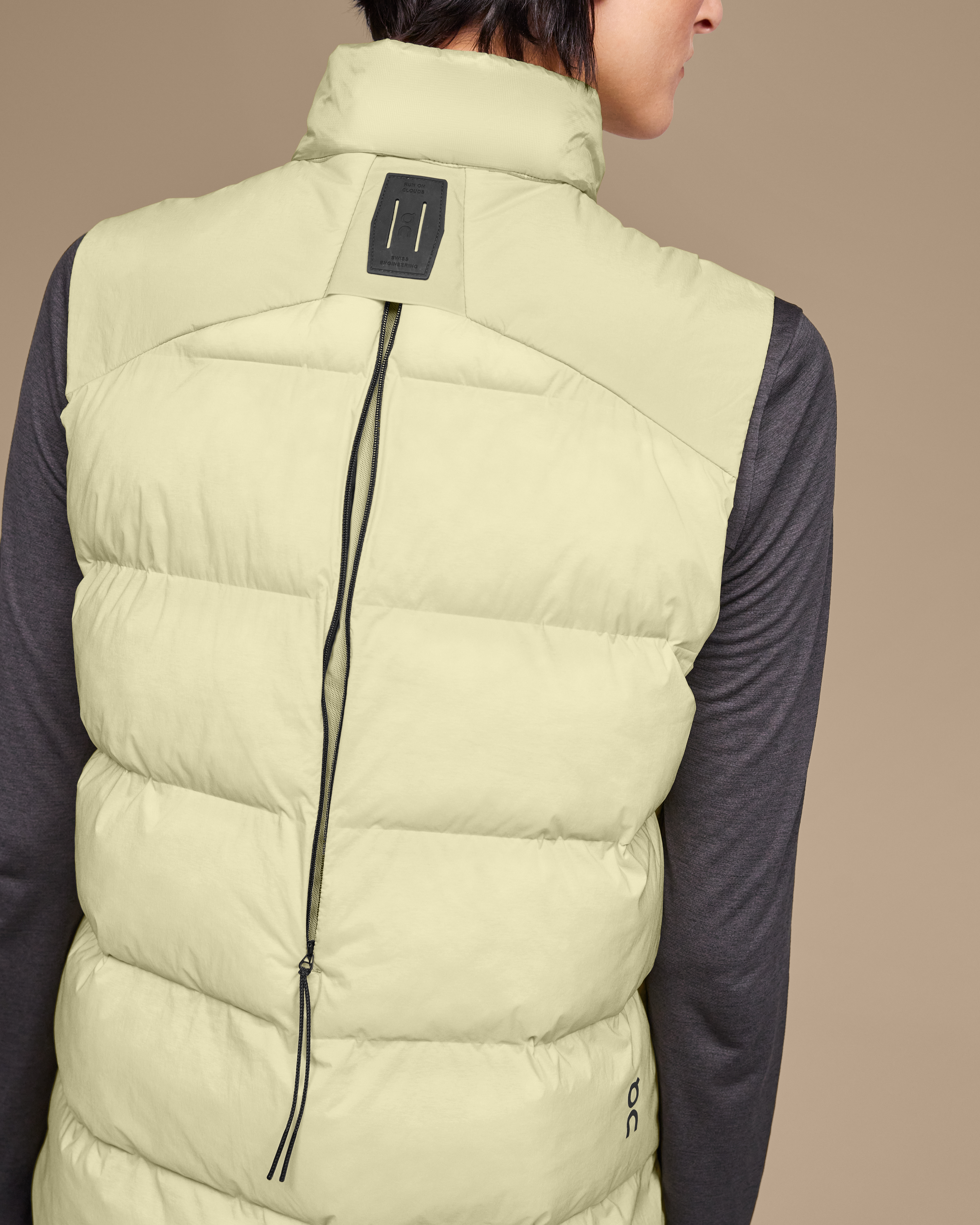 On Challenger Vest Endive Femme Vestes