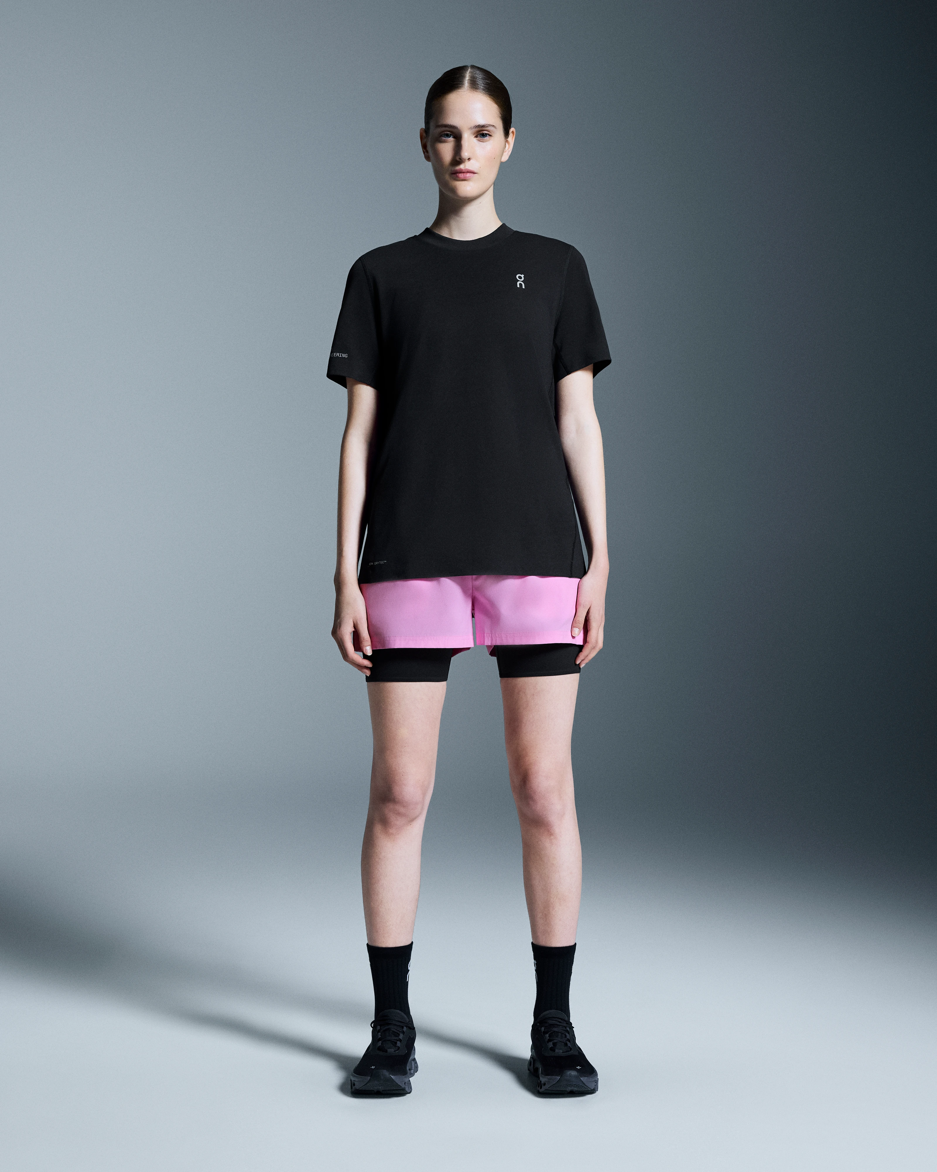 On Train-T Black Femme Hauts et t-shirts