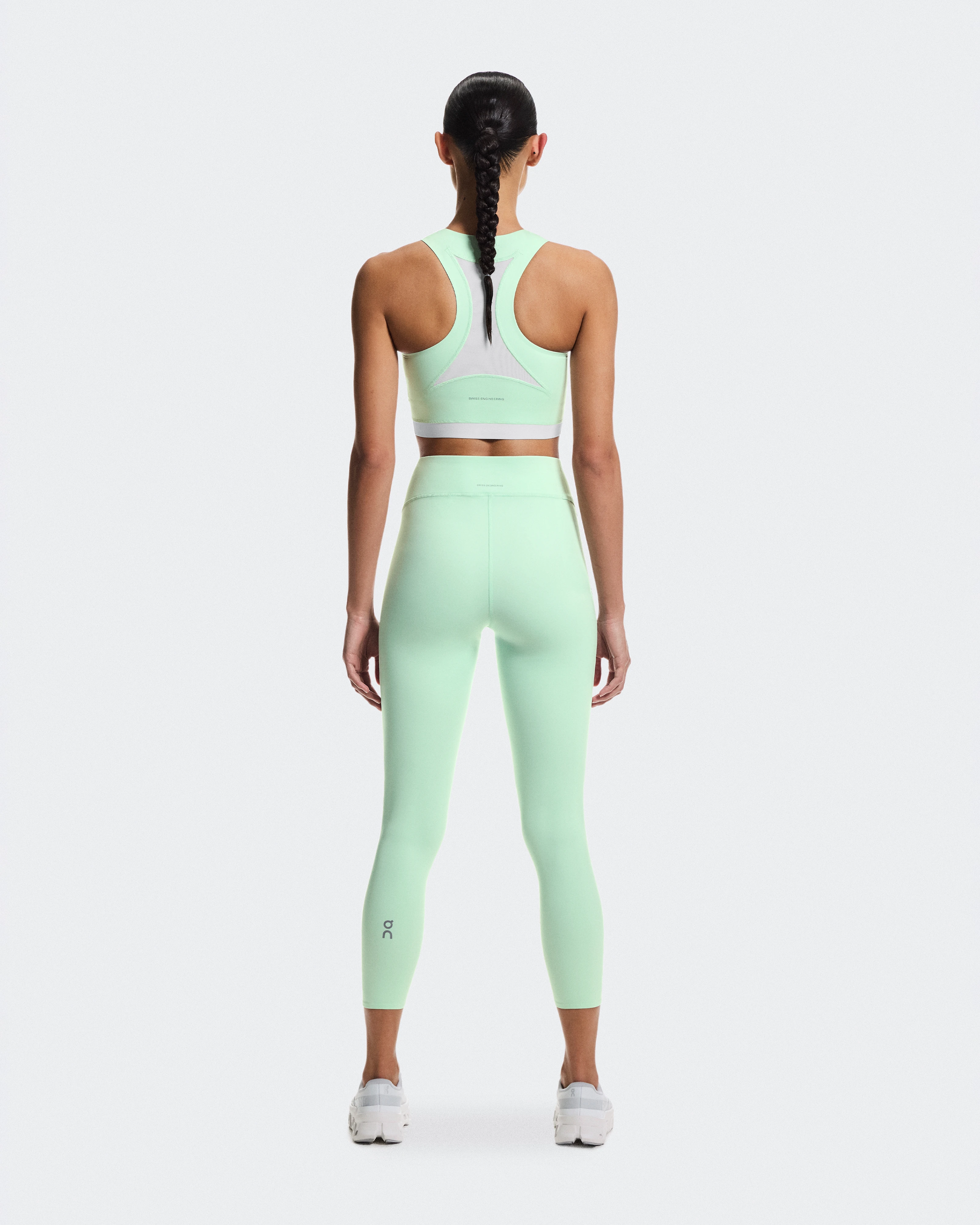 On Train 2-in-1 Crop Creek Femme Hauts et t-shirts