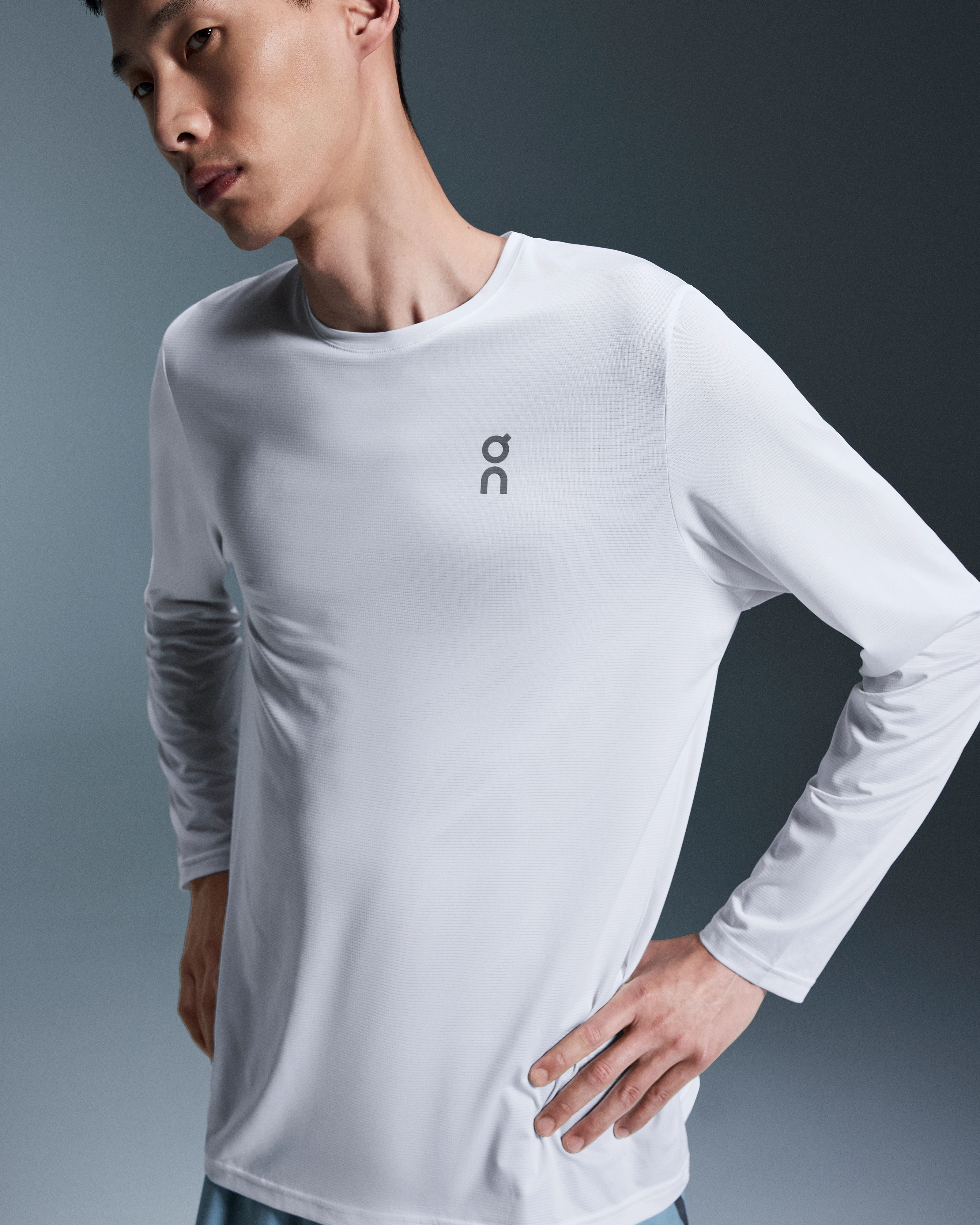 On Core Long-T White Homme Hauts et t-shirts