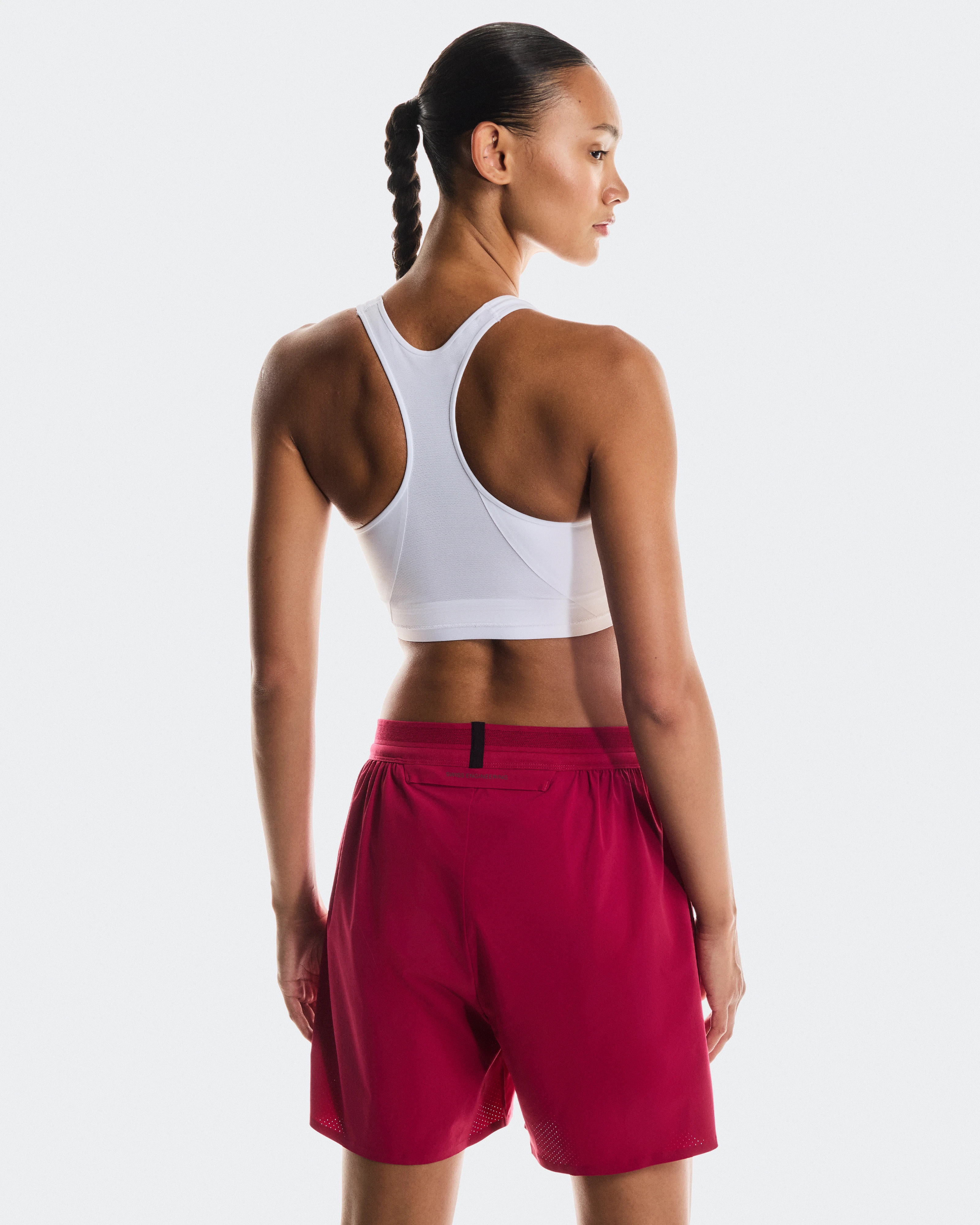 On 5" Performance Shorts Grenadine Femme Shorts