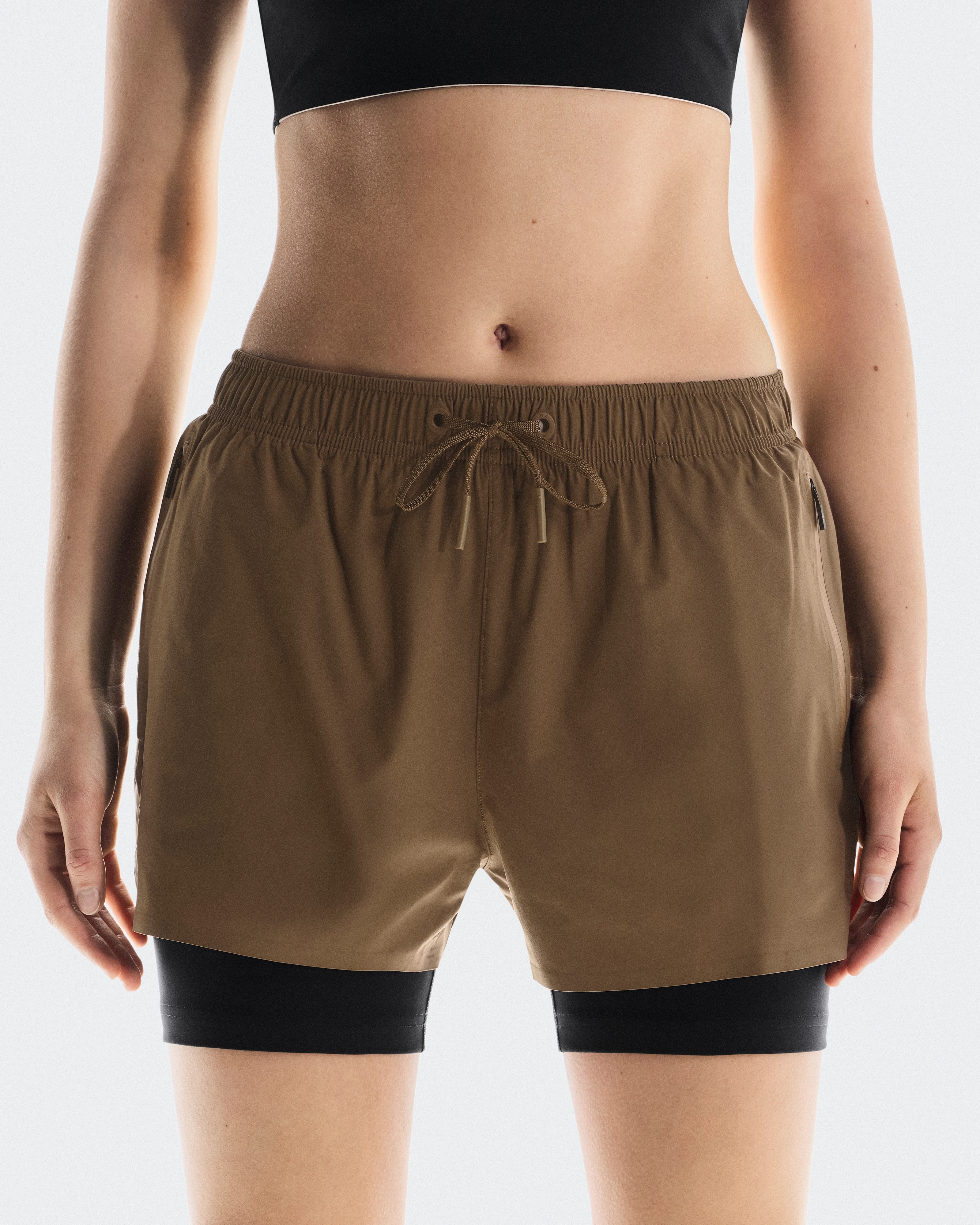 On Performance Shorts LOEWE Toffee Femme Shorts