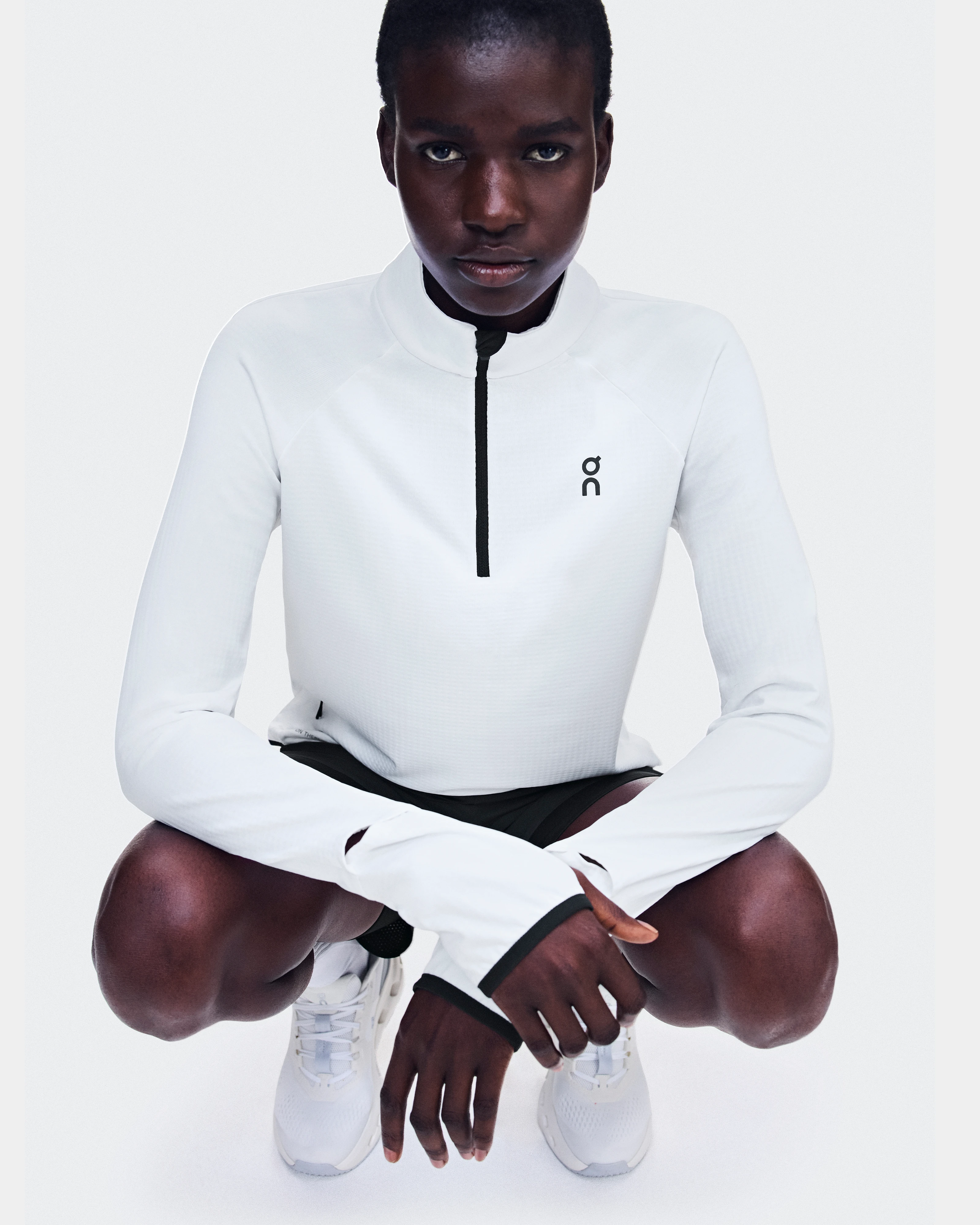 On Climate Shirt White Femme Sweats à capuche et sweats