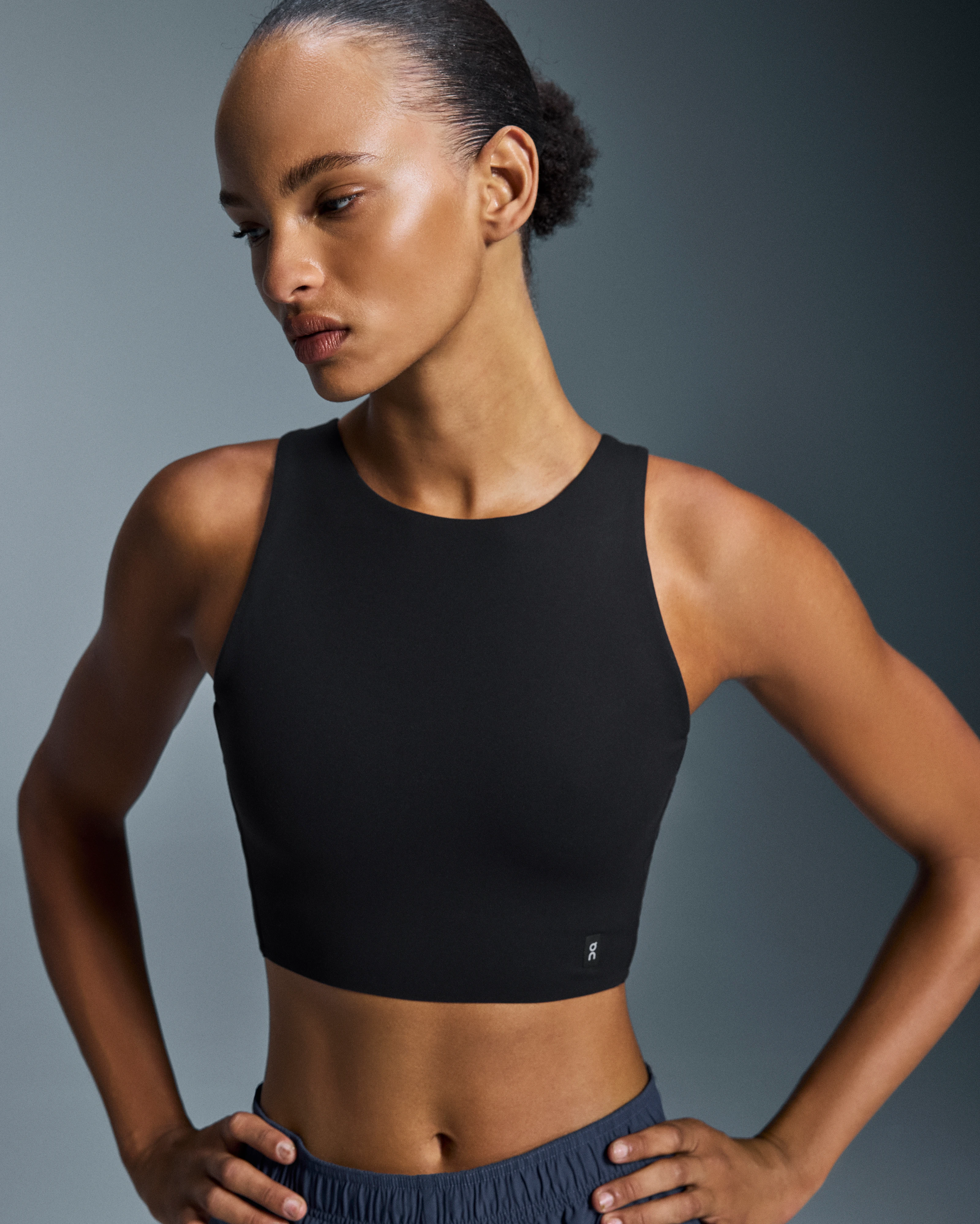 On Core 2-in-1 Crop Black Femme Hauts et t-shirts
