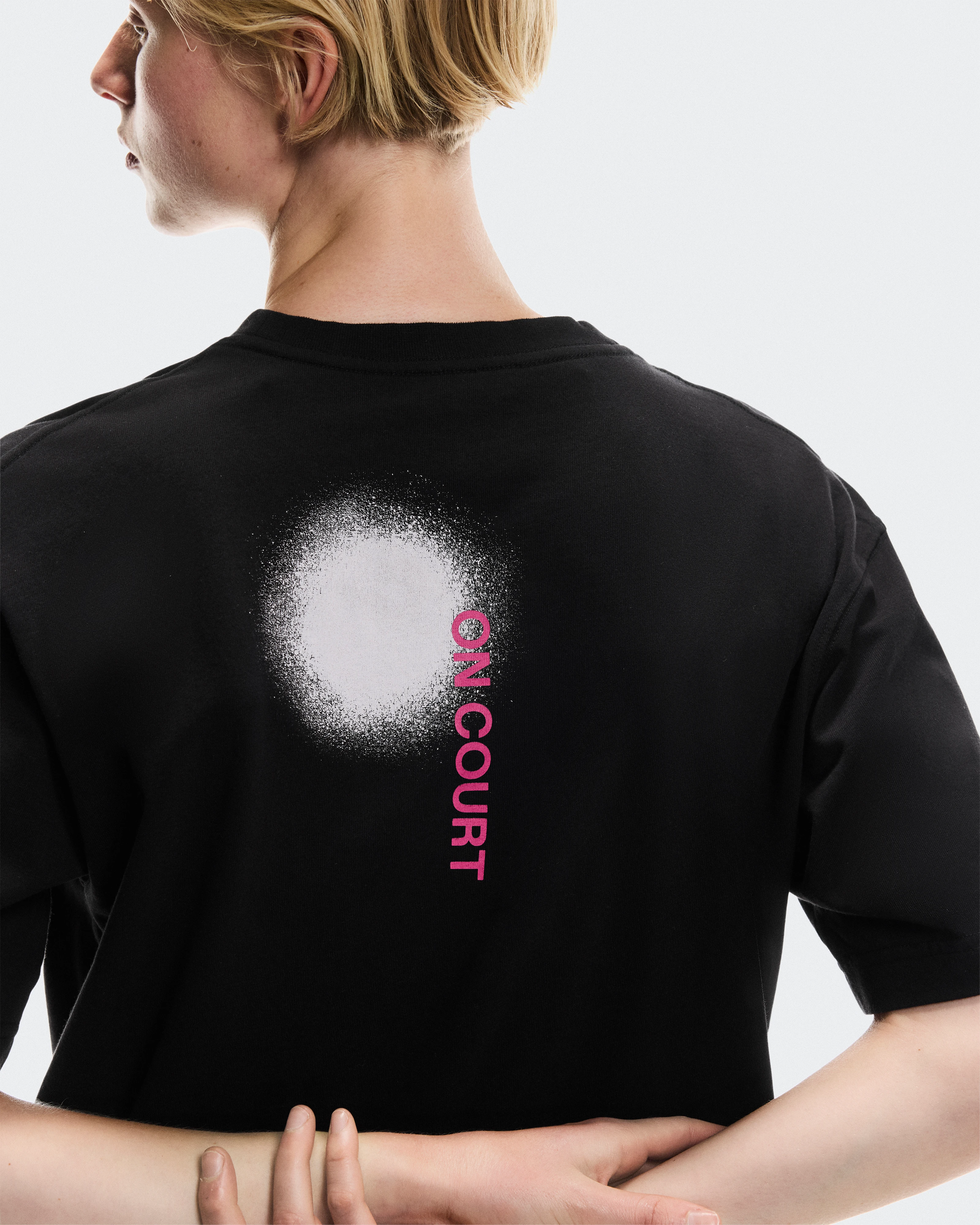 On Club-T Smash Black & Orchid Femme Hauts et t-shirts