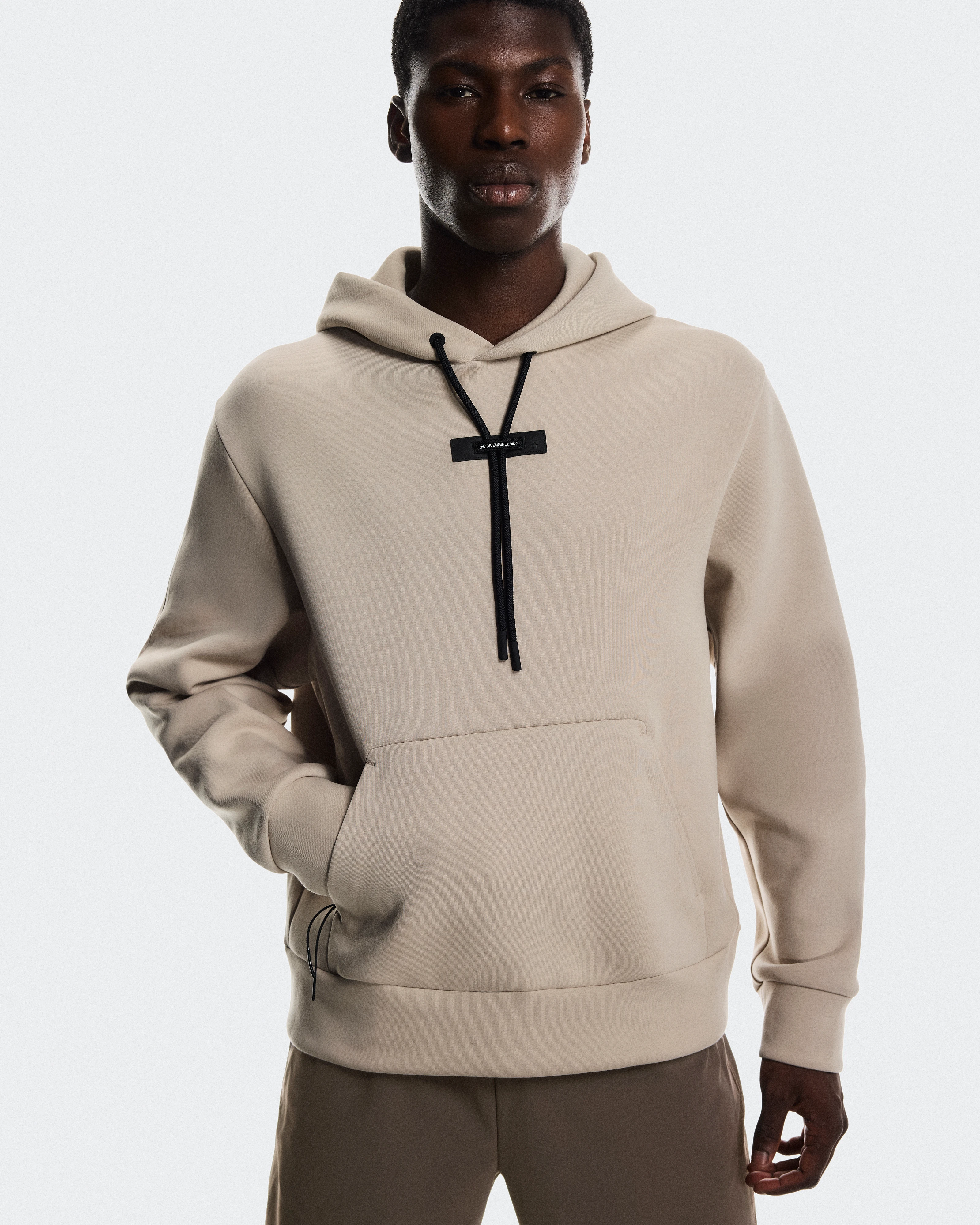 On Focus Tech Hoodie Desert Homme Sweats à capuche et sweats