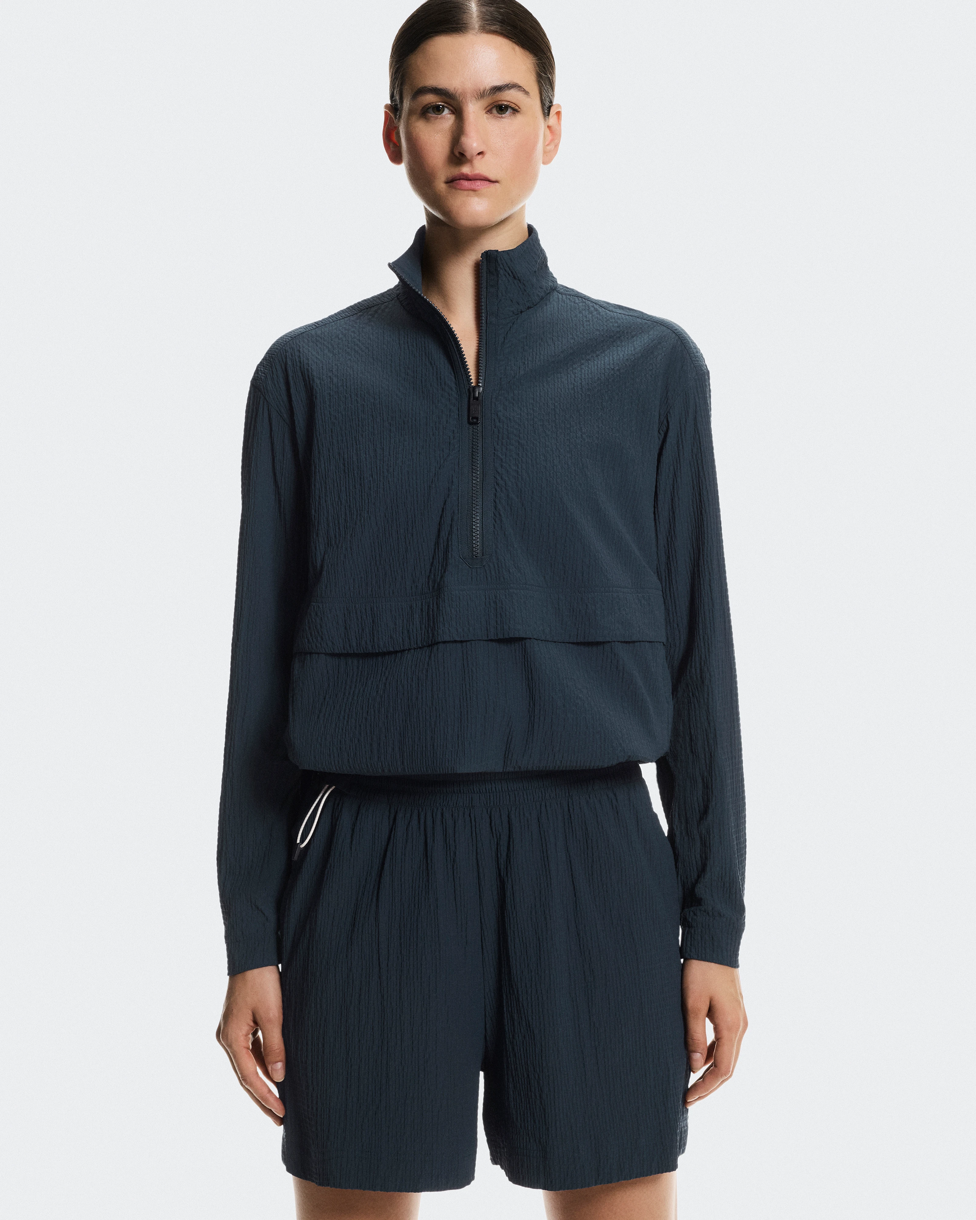 On Courtside Shorts Eaze Midnight Femme Shorts