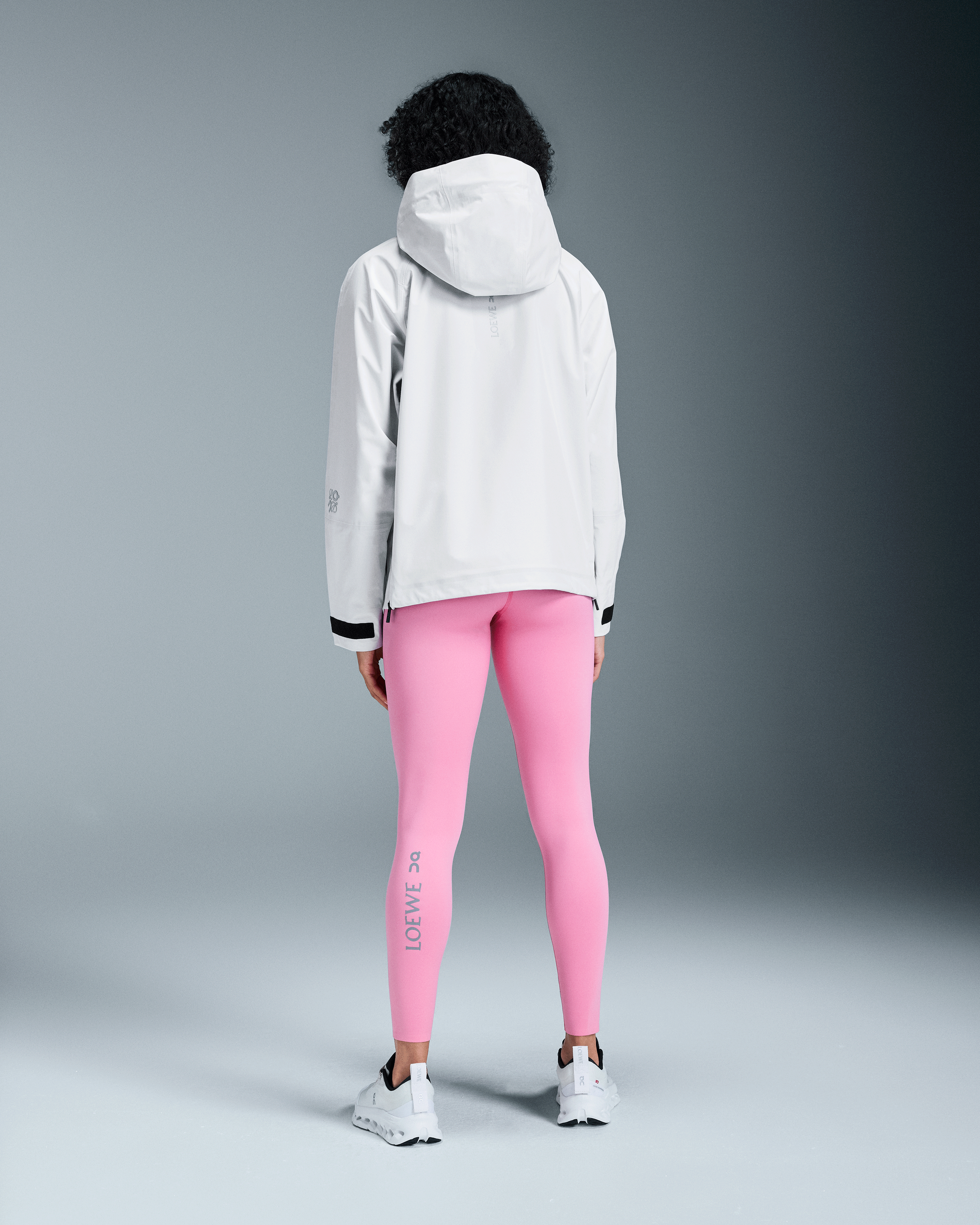 On Storm Jacket LOEWE White Femme Vestes