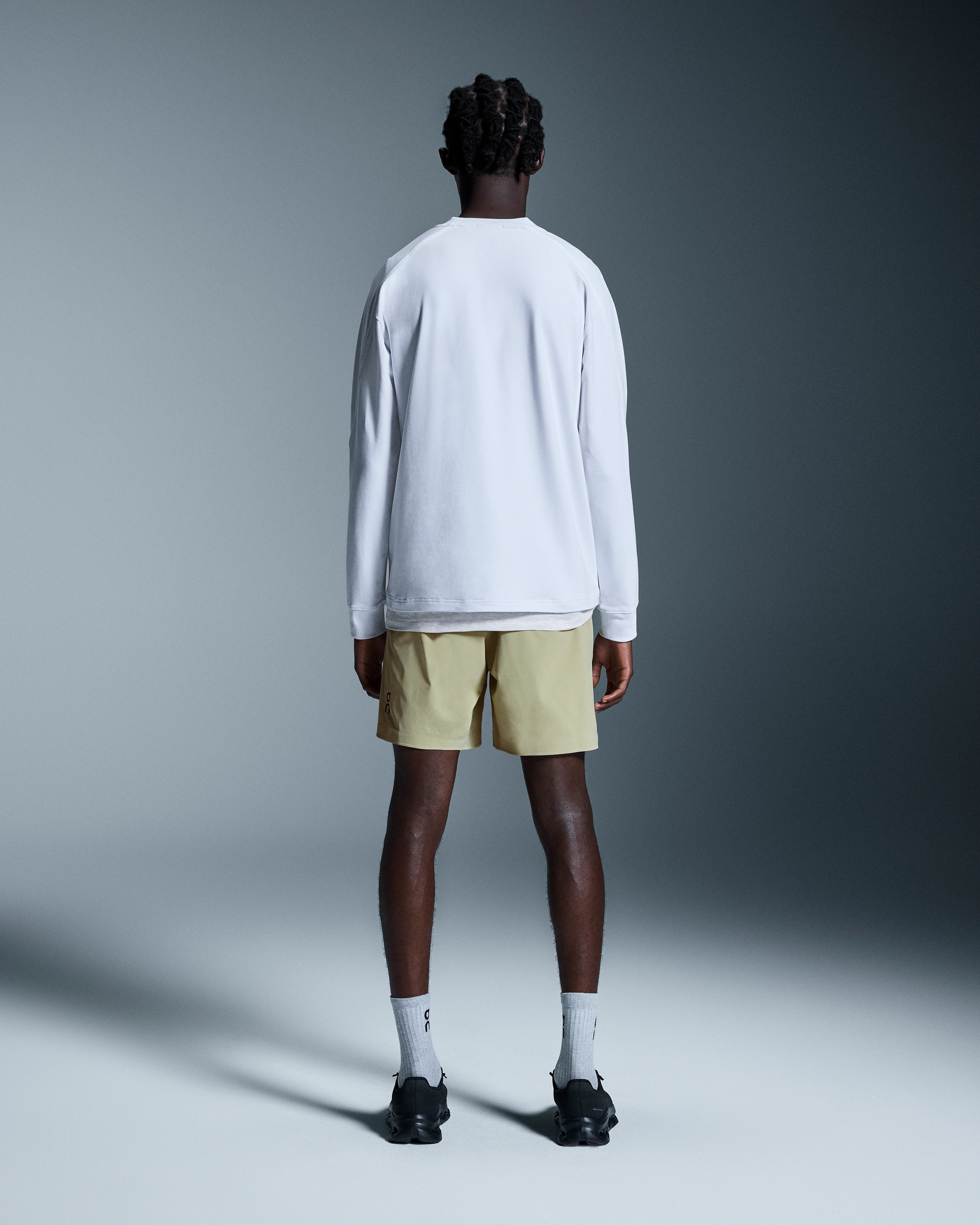 On Studio Crew White Homme Sweats à capuche et sweats
