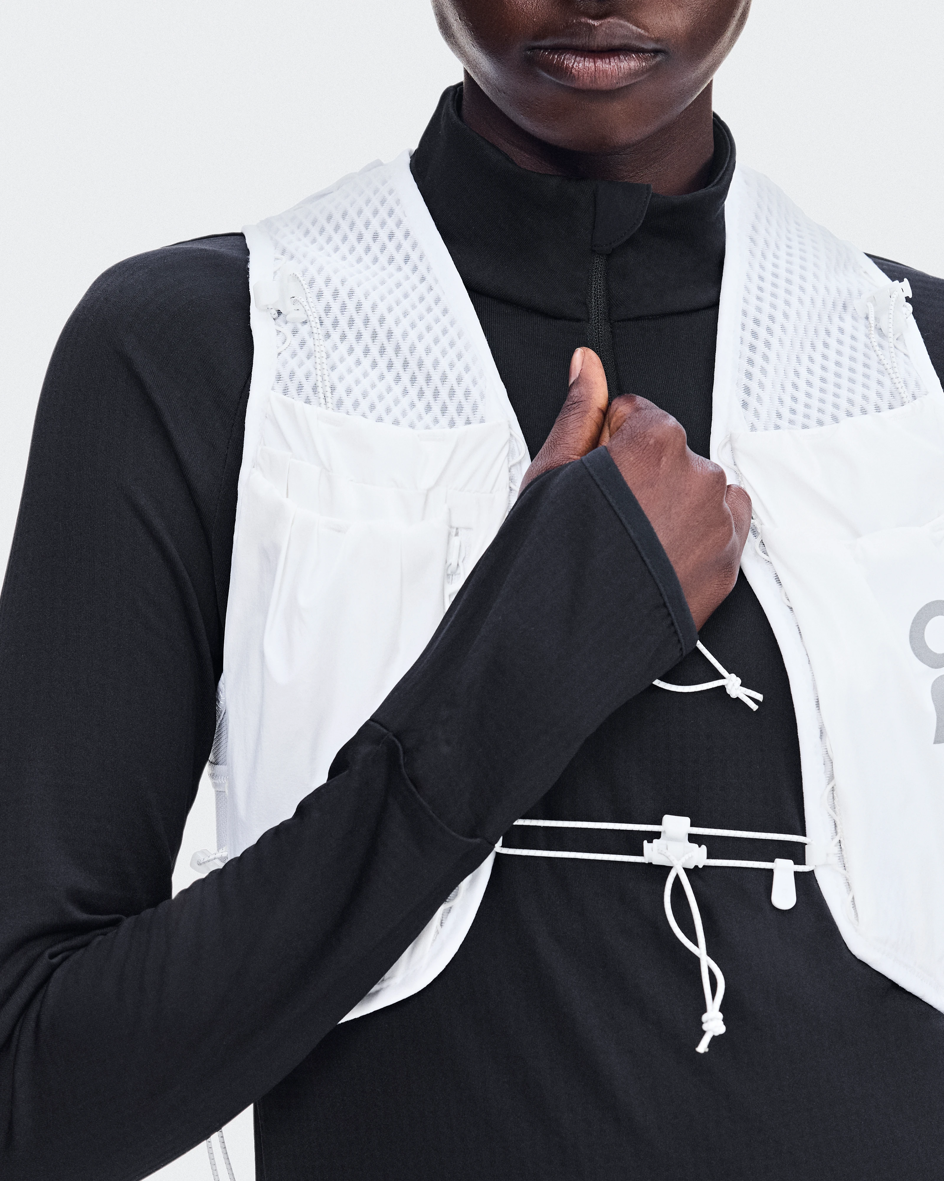 On Climate Shirt Black Femme Sweats à capuche et sweats