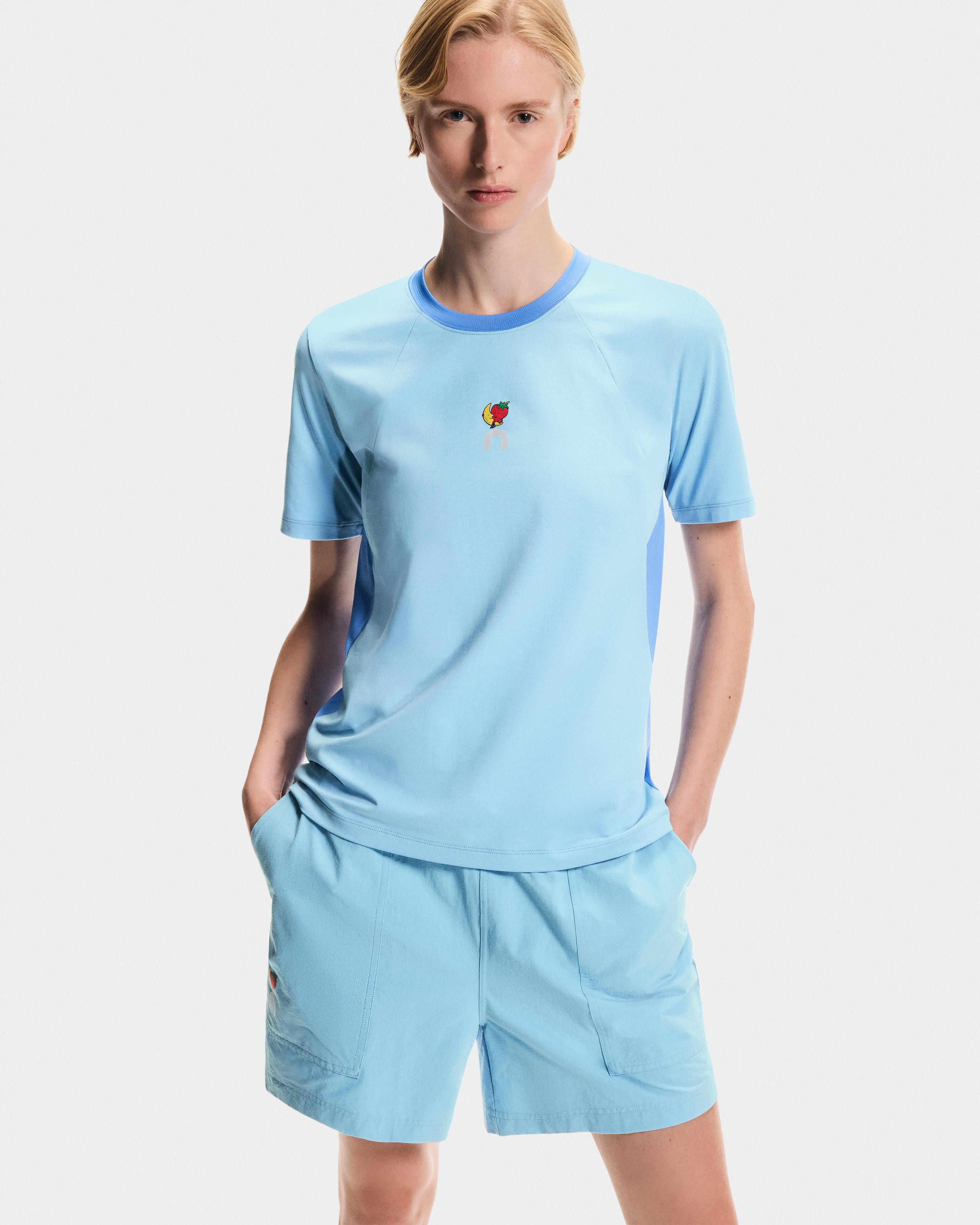 On Trek-T SHF Gourami & Ultramarine Femme Hauts et t-shirts
