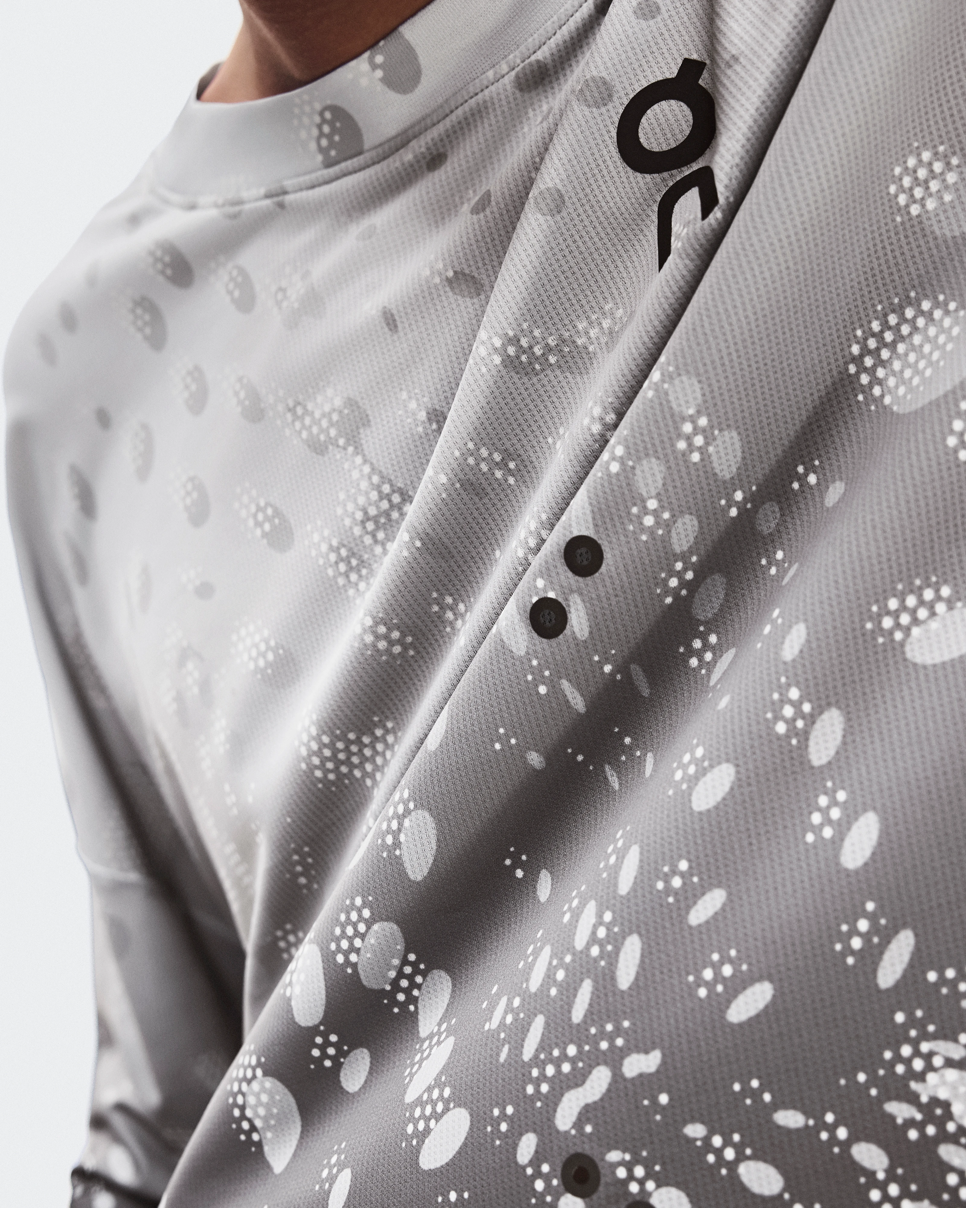 On Performance Volt-T Espresso Homme Hauts et t-shirts