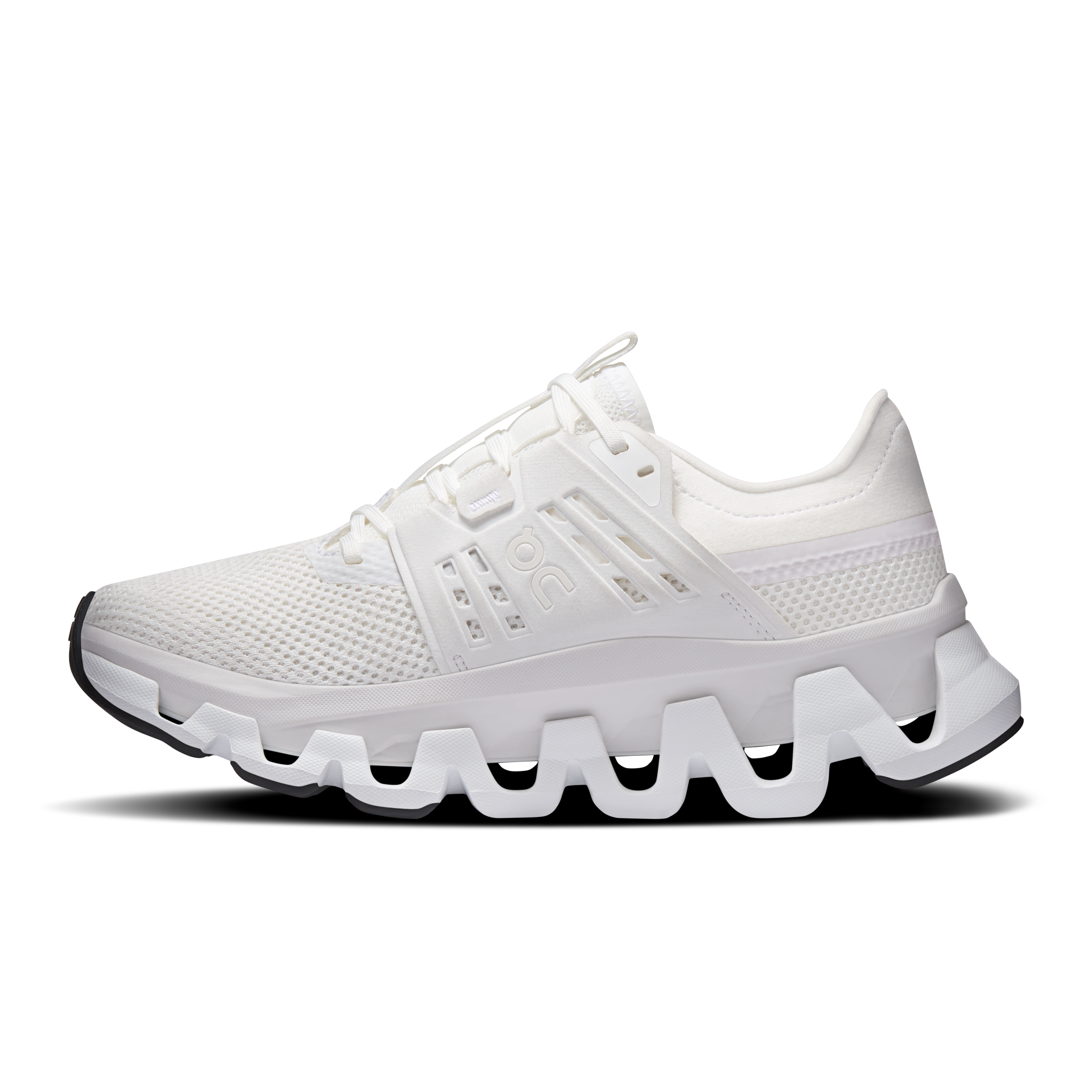 On Cloudswift Amp White & White Femme Active Life Chaussures