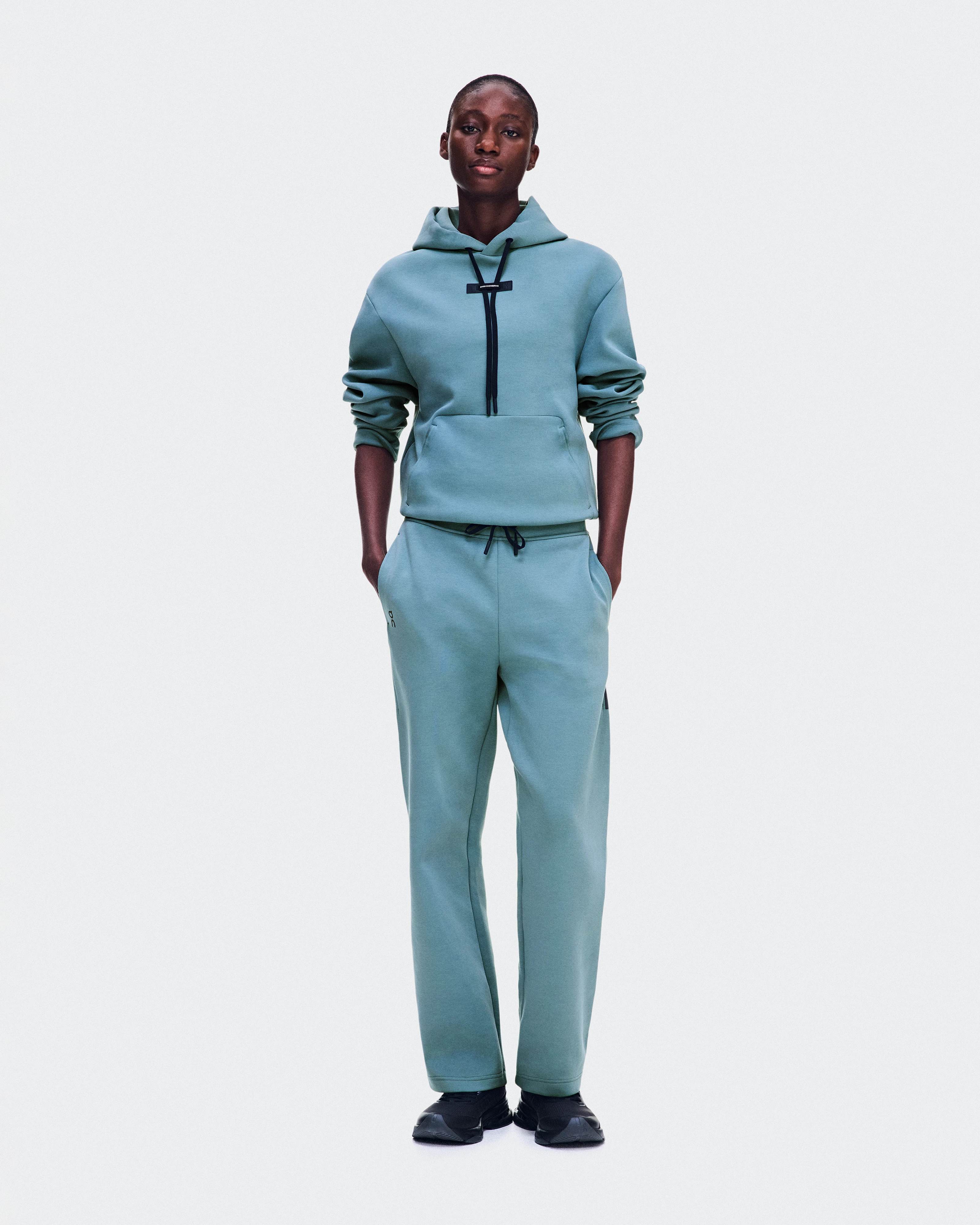 On Focus Tech Hoodie Agave Femme Sweats à capuche et sweats