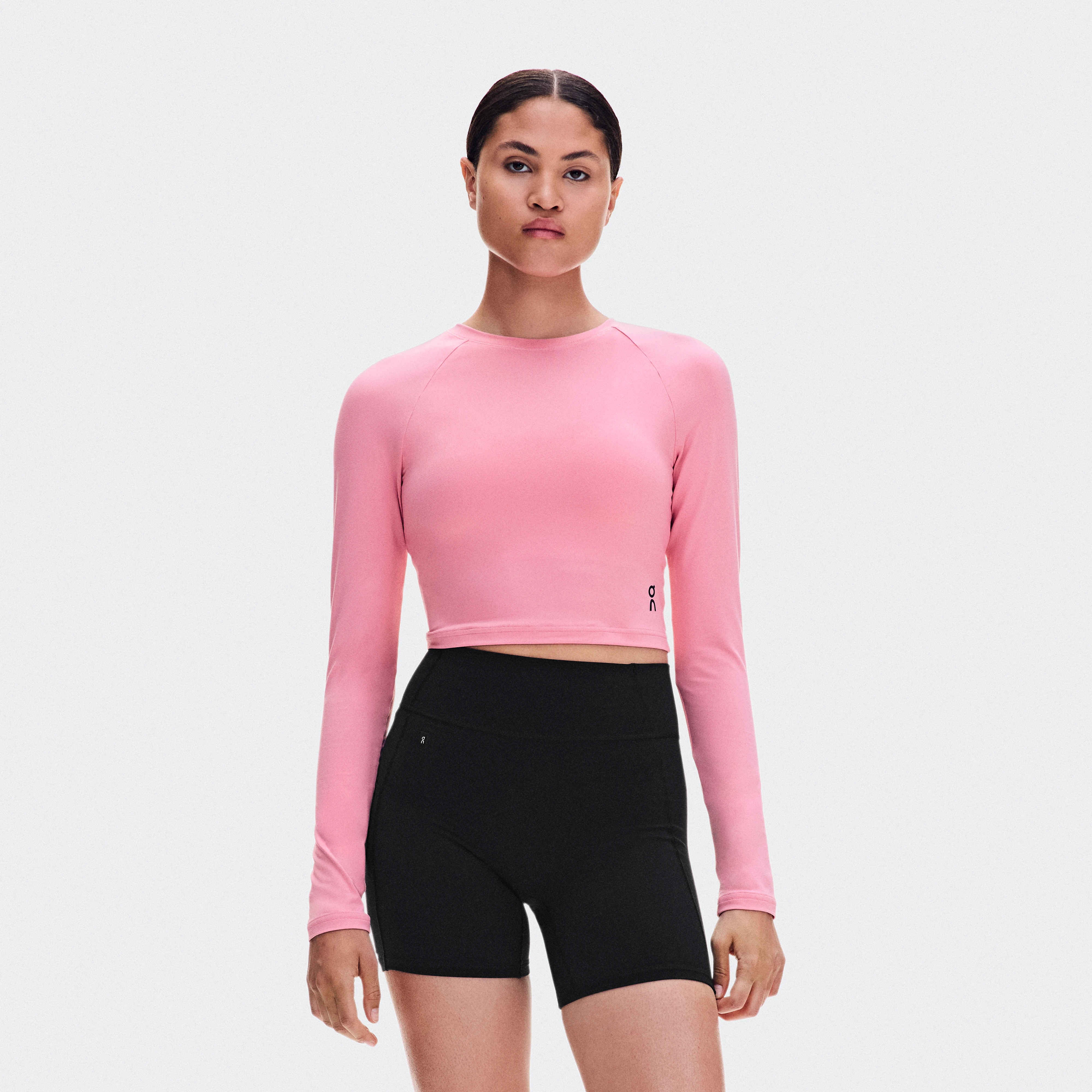 On Studio Long-T Crop Magnolia Femme – Faible intensité, quotidien, ultra-léger Hauts et t-shirts