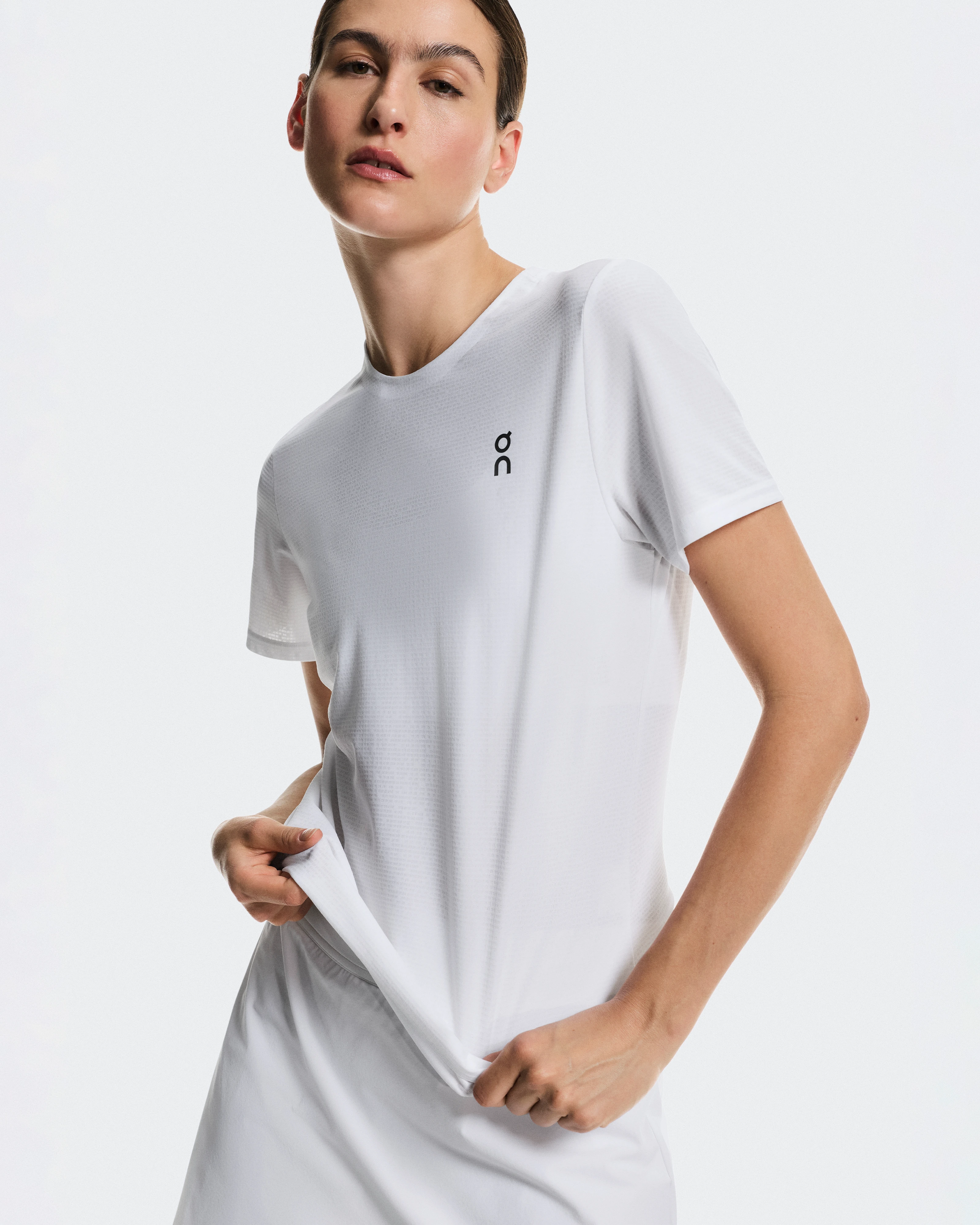 On Court-T White Femme Hauts et t-shirts