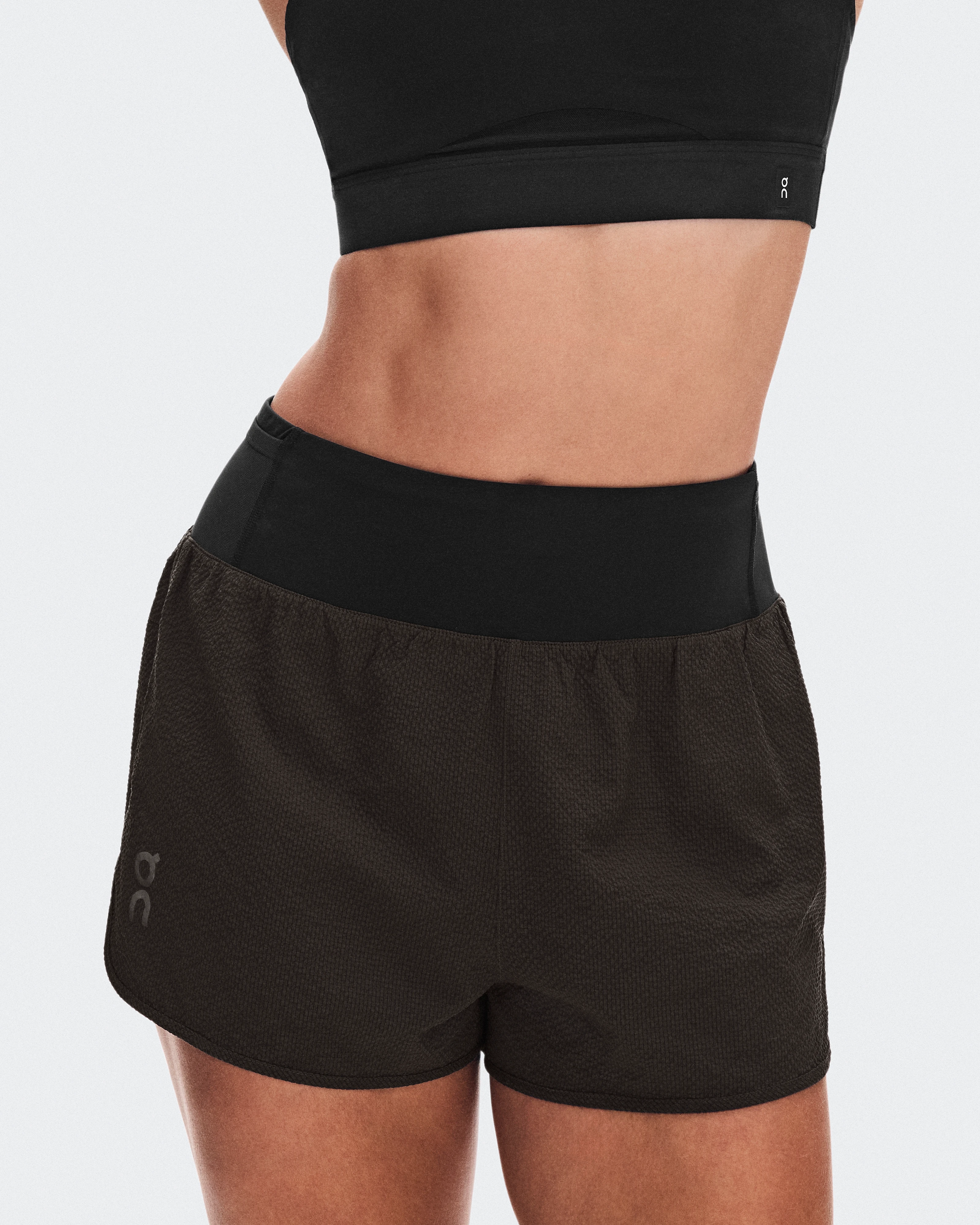 On Performance Volt Shorts Espresso Femme Shorts