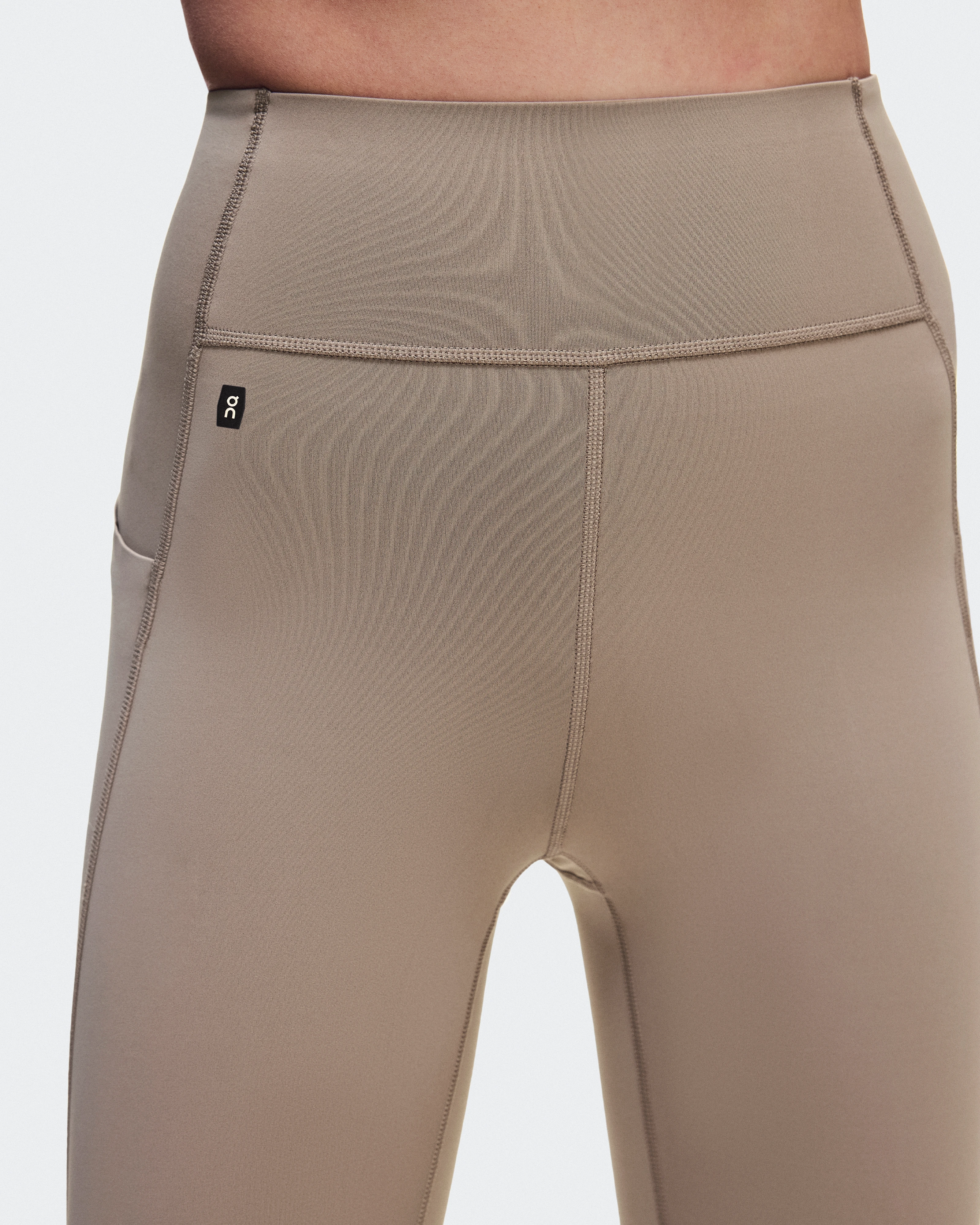 On Train Tights 7/8 Clay Femme Leggings