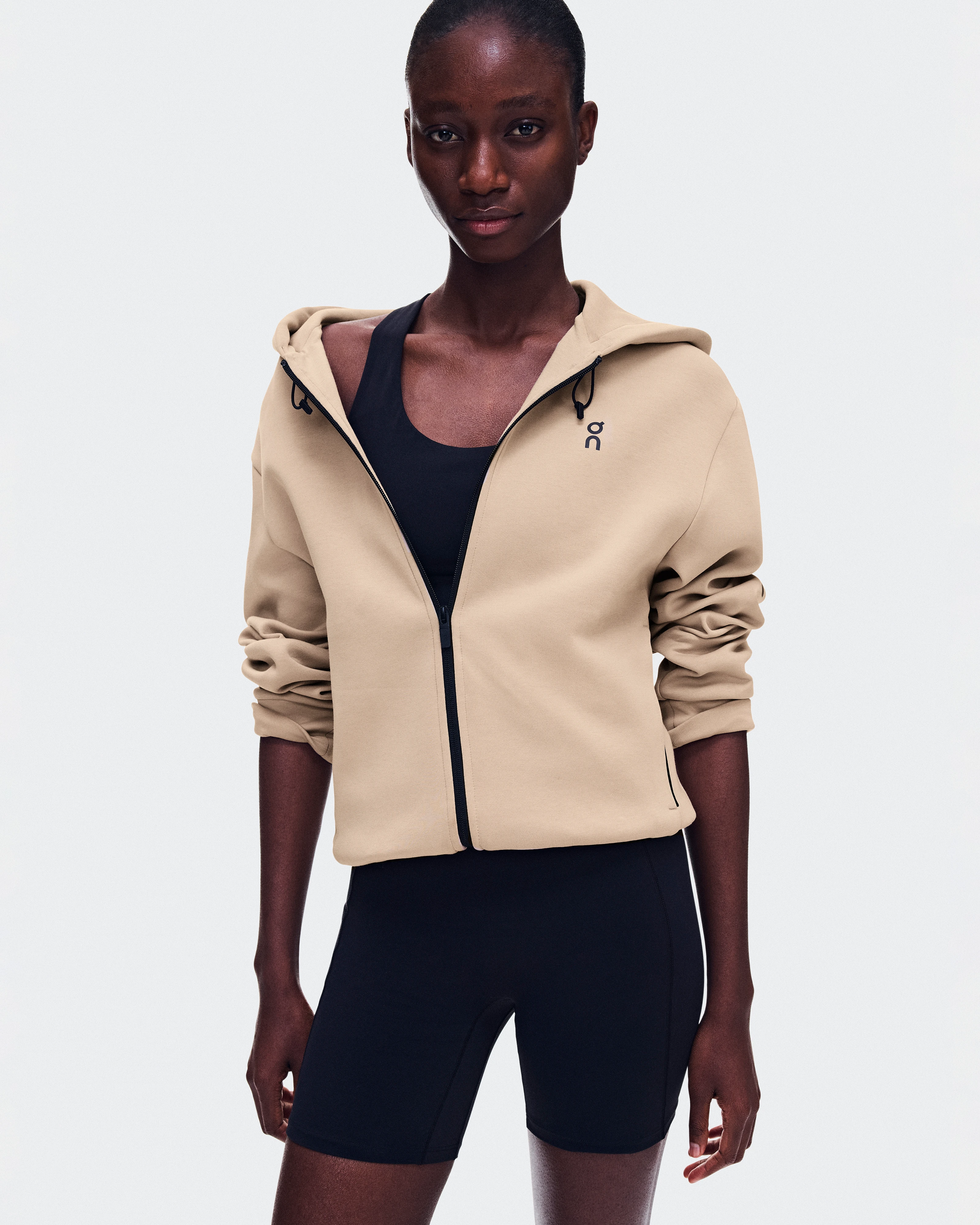 On Focus Tech Zip Hoodie Desert Femme Sweats à capuche et sweats
