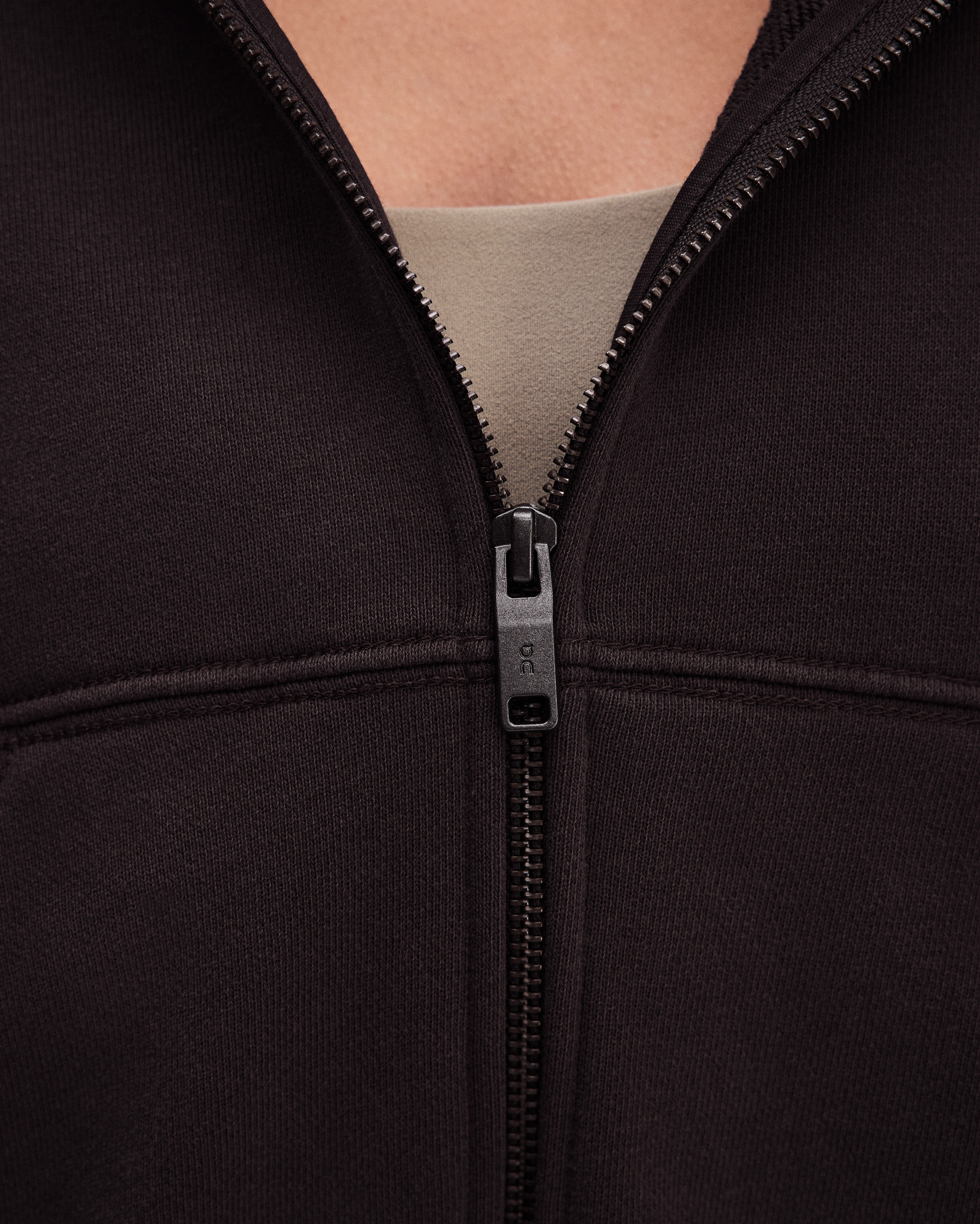 On Club Collective Full Zip Hoodie FKA Espresso Femme Sweats à capuche et sweats