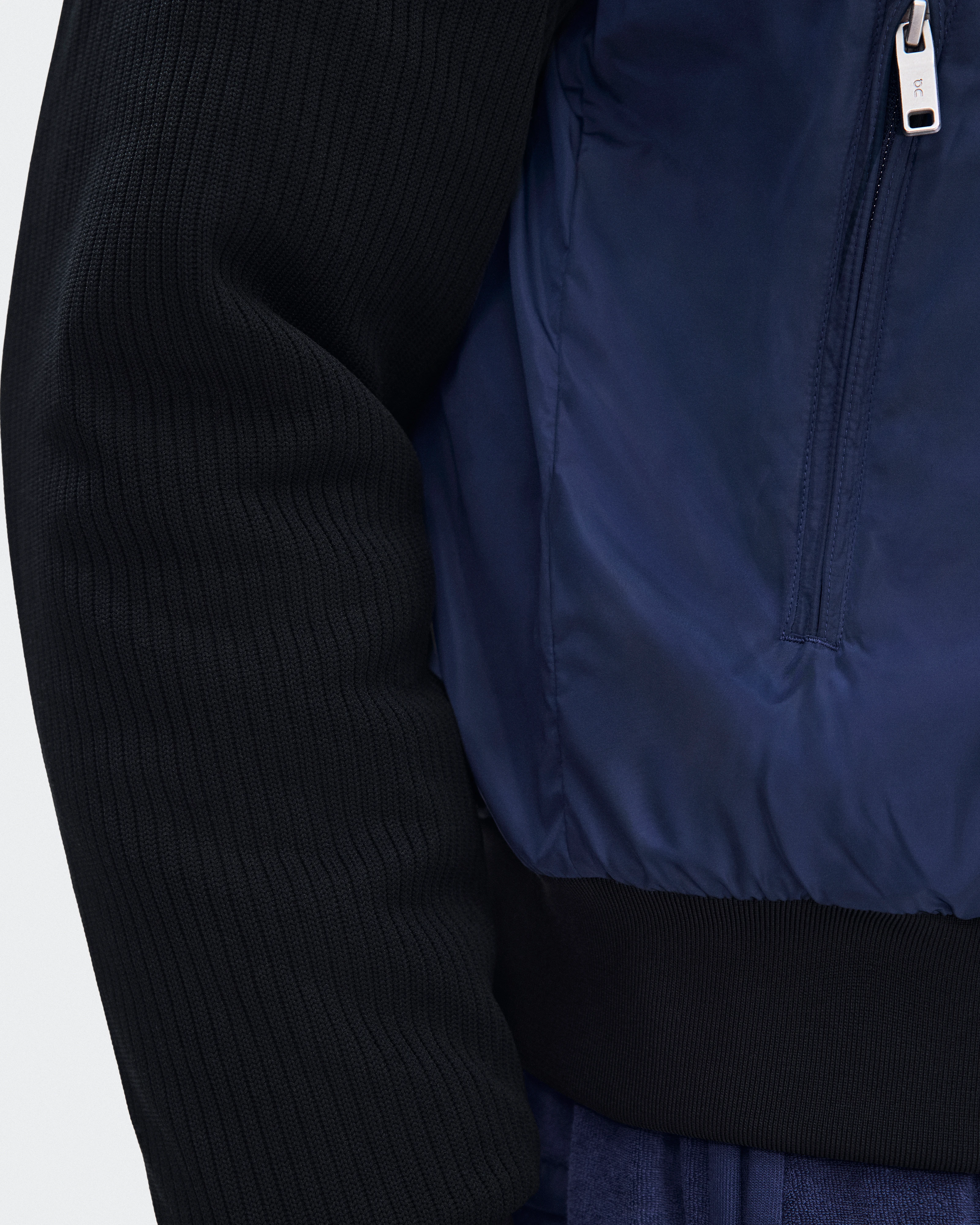 On Courtside Bomber Inkwell & Black Homme Vestes