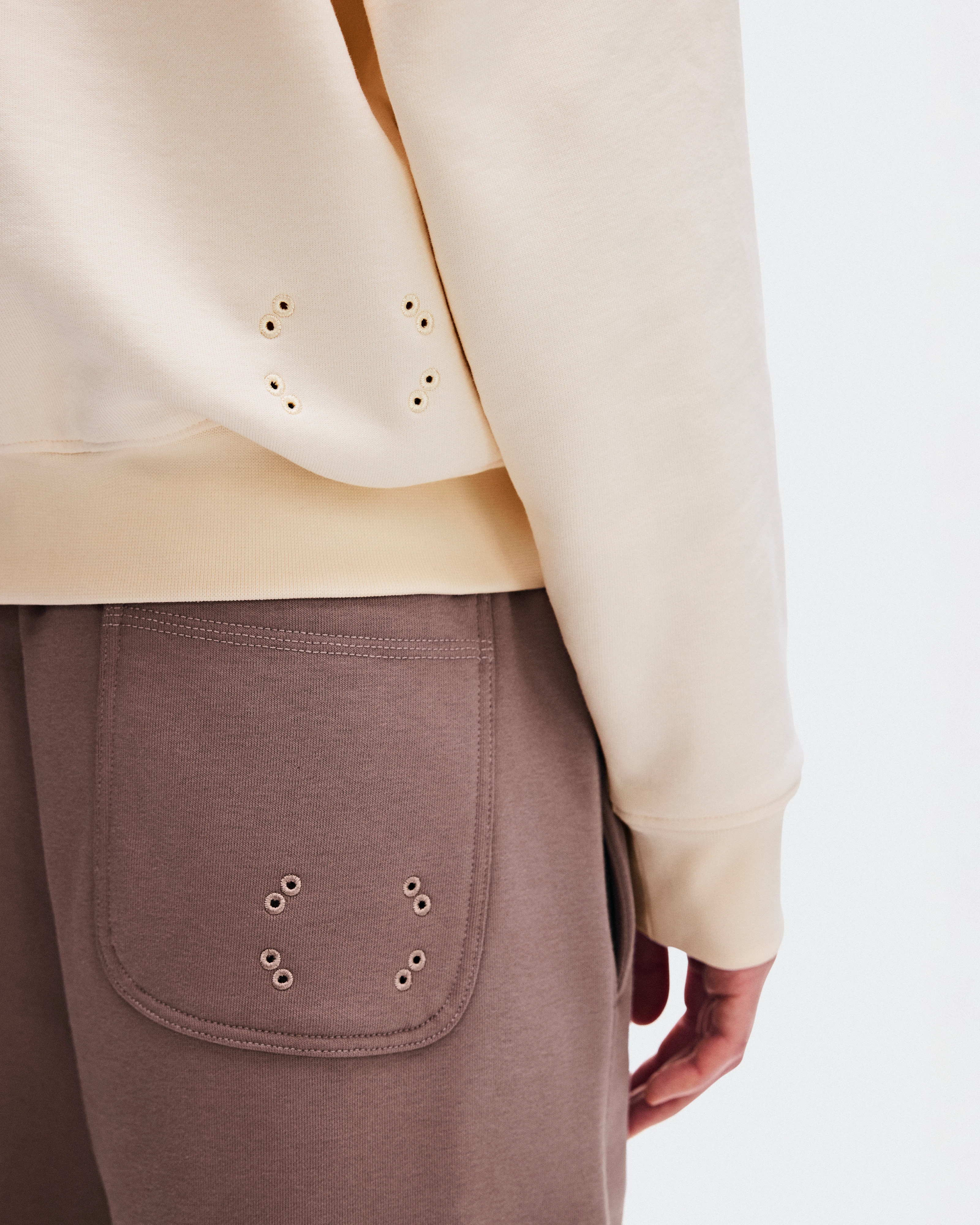 On Club Collective Hoodie Chantilly Femme Sweats à capuche et sweats
